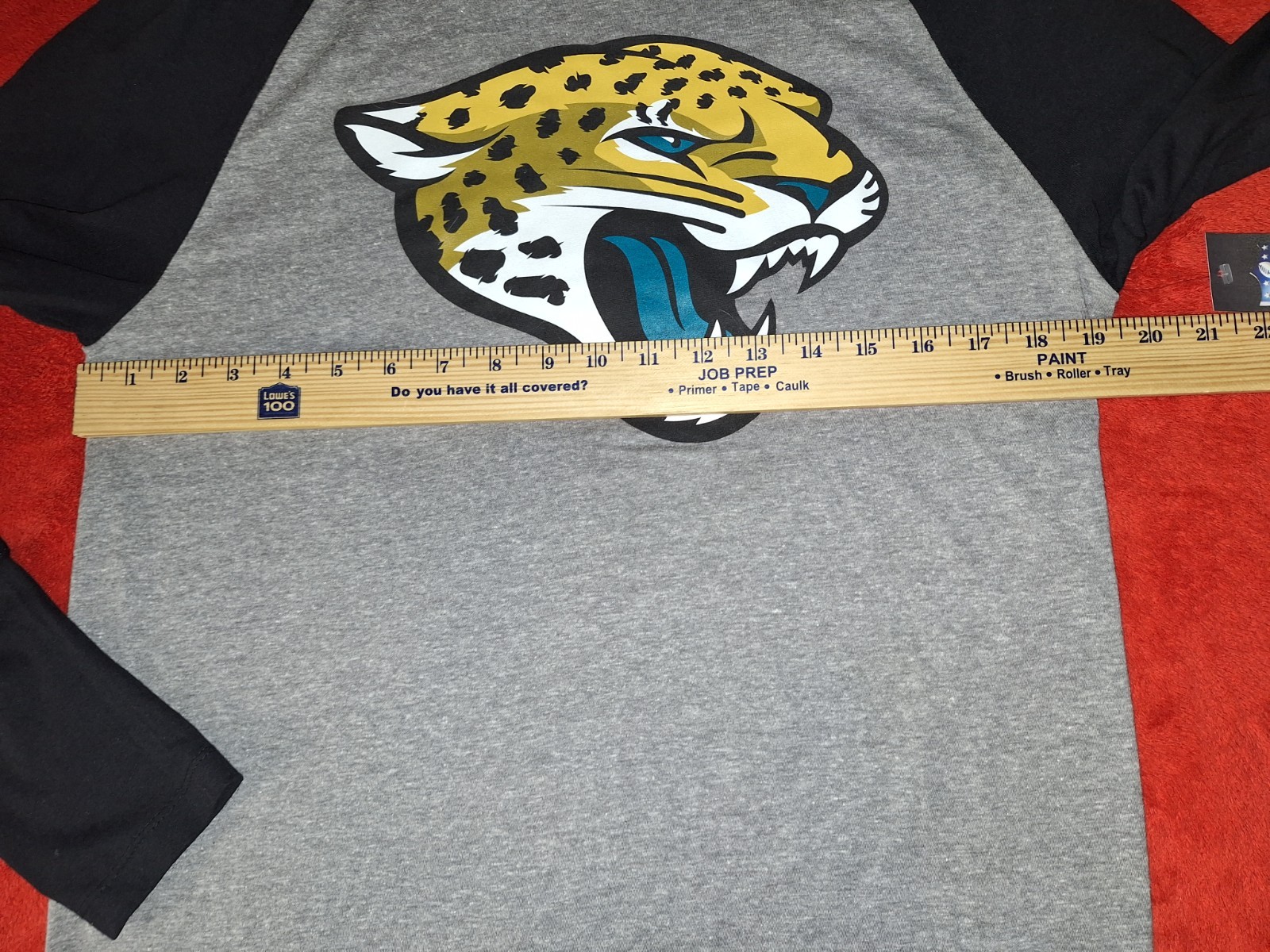 JACKSONVILLE JAGUARS NFL MENS SMALL T SHIRT NEW W/ TAGS
