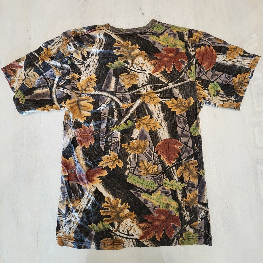 Master Sportsman Camo Leaf Print T-Shirt SZ Medium Outdoors Hunting