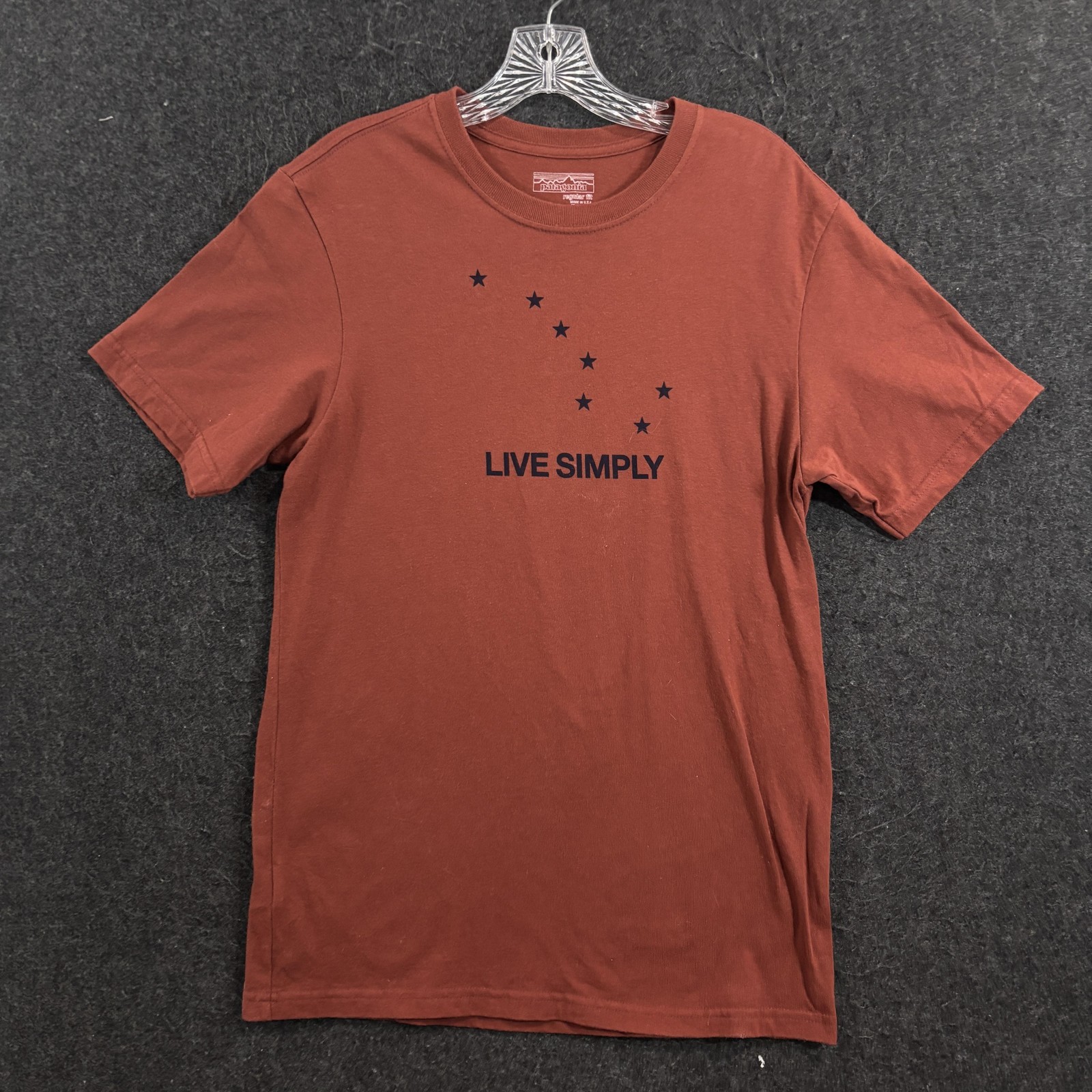 Patagonia Live Simply Shirt Men&rsquo;s Small Burgundy Organic USA Made Graphic Tee