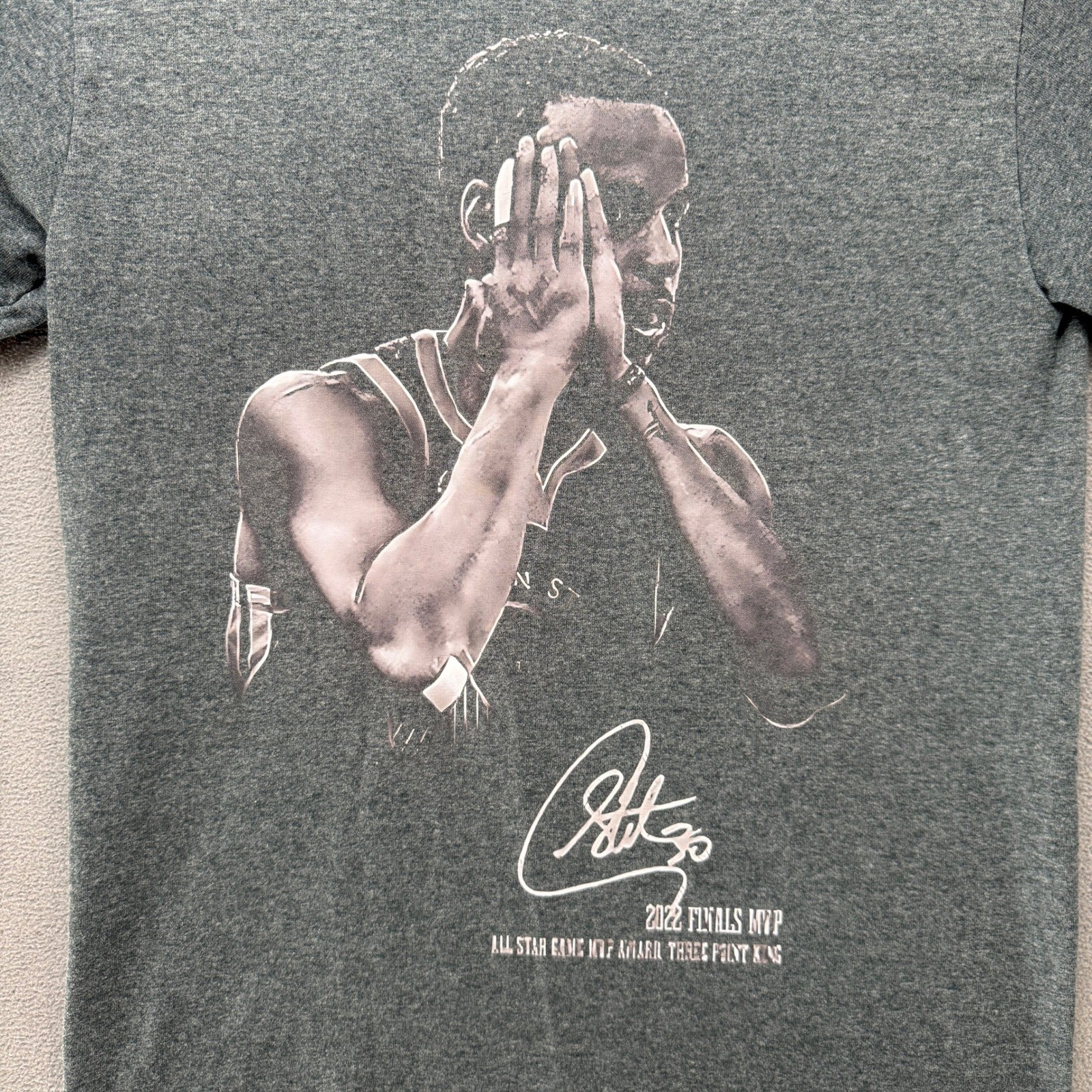 Stephen Curry T-Shirt Mens Small 2022 Finals MVP Graphic Charcoal Grey Gildan