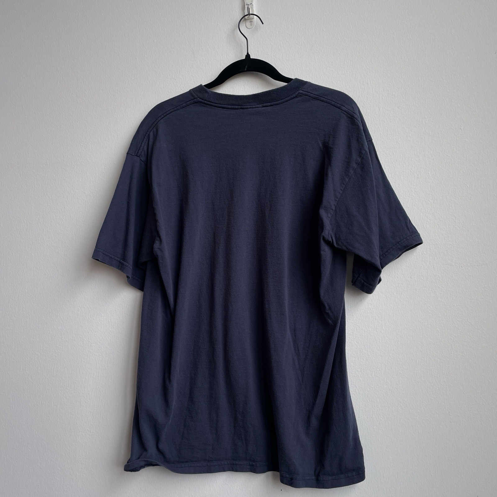 Vintage Y2K REEBOK Embroidered Logo Navy Blue T-shirt Men’s Size Large