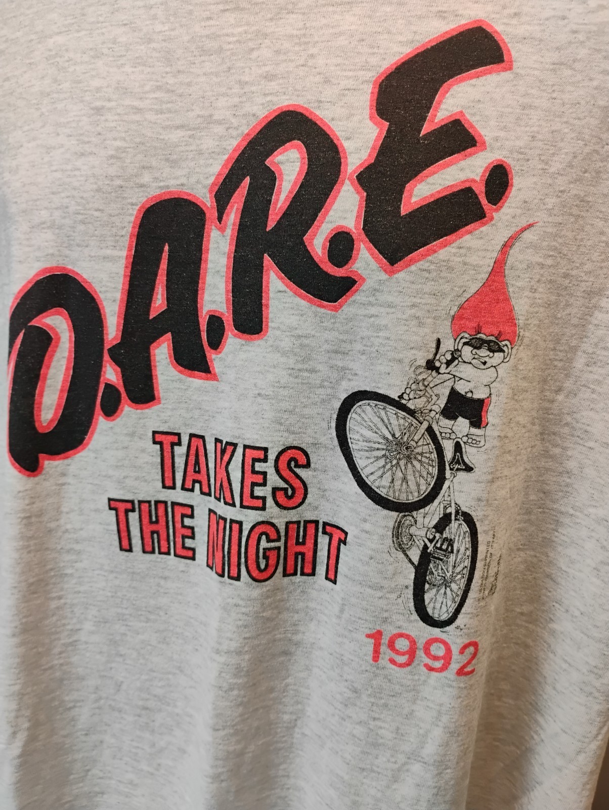 Orginal Men&rsquo;s XL Vintage D.A.R.E. 1992 Trolls T-Shirt DARE Takes The Night DRUGS