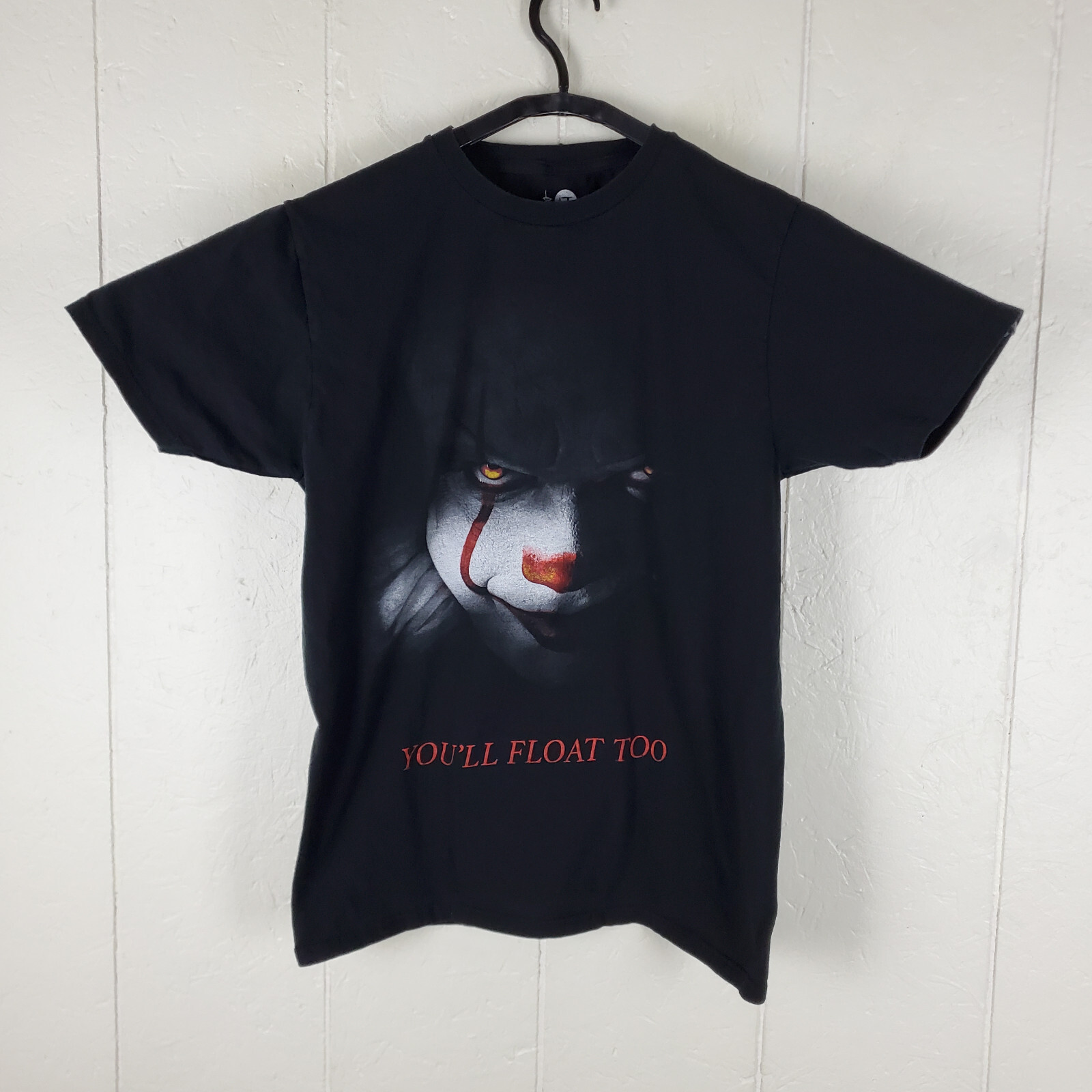 IT The Movie Shirt Mens Medium Black Graphic Crew Neck Short Sleeve Stretch