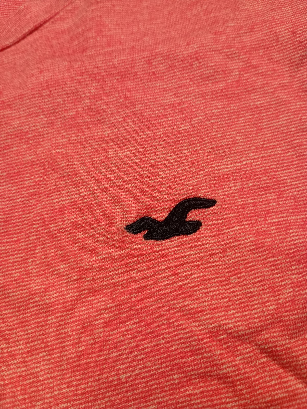 Hollister Men&rsquo;s Salmon Must Have Collection Curved Hem T-shirt Size Large