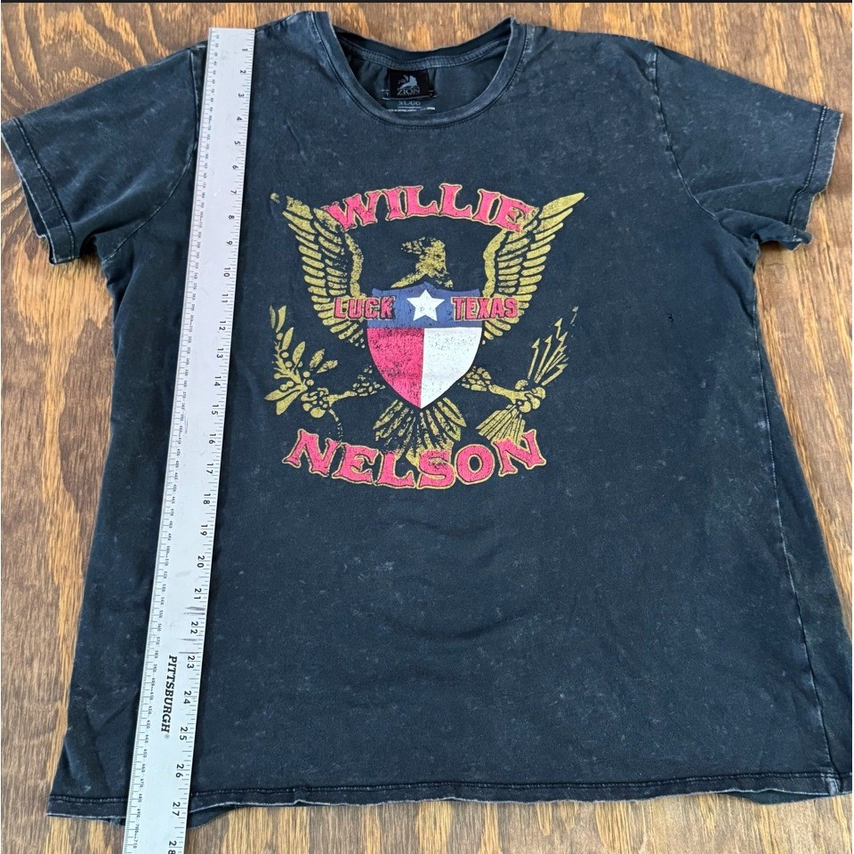 Willie Nelson Luck Texas Graphic Tee XL Black Mineral Wash Country Music Shirt