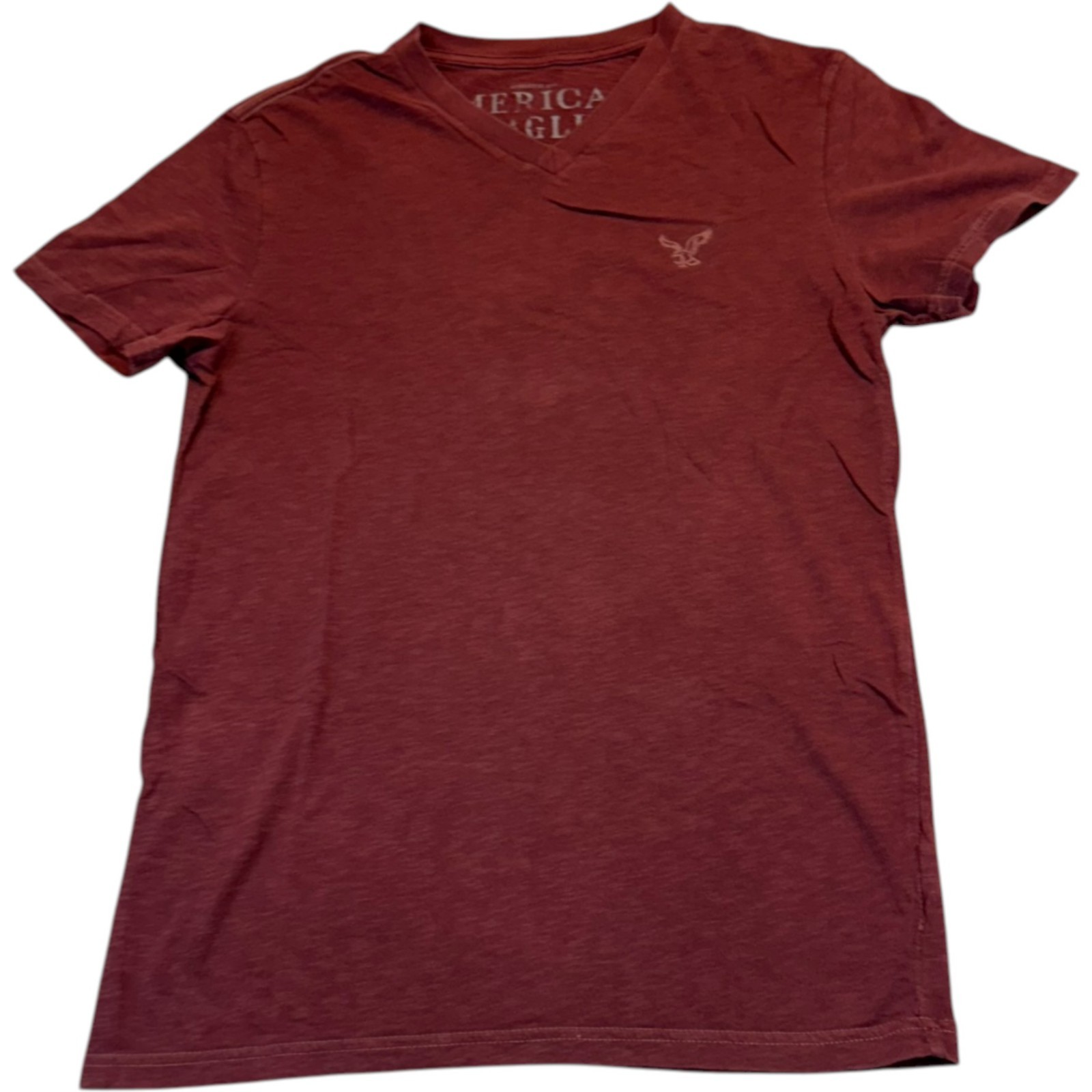American Eagle Outfitters Men&rsquo;s Size XS/P Red V-Neck Plain Shirt 100% Cotton