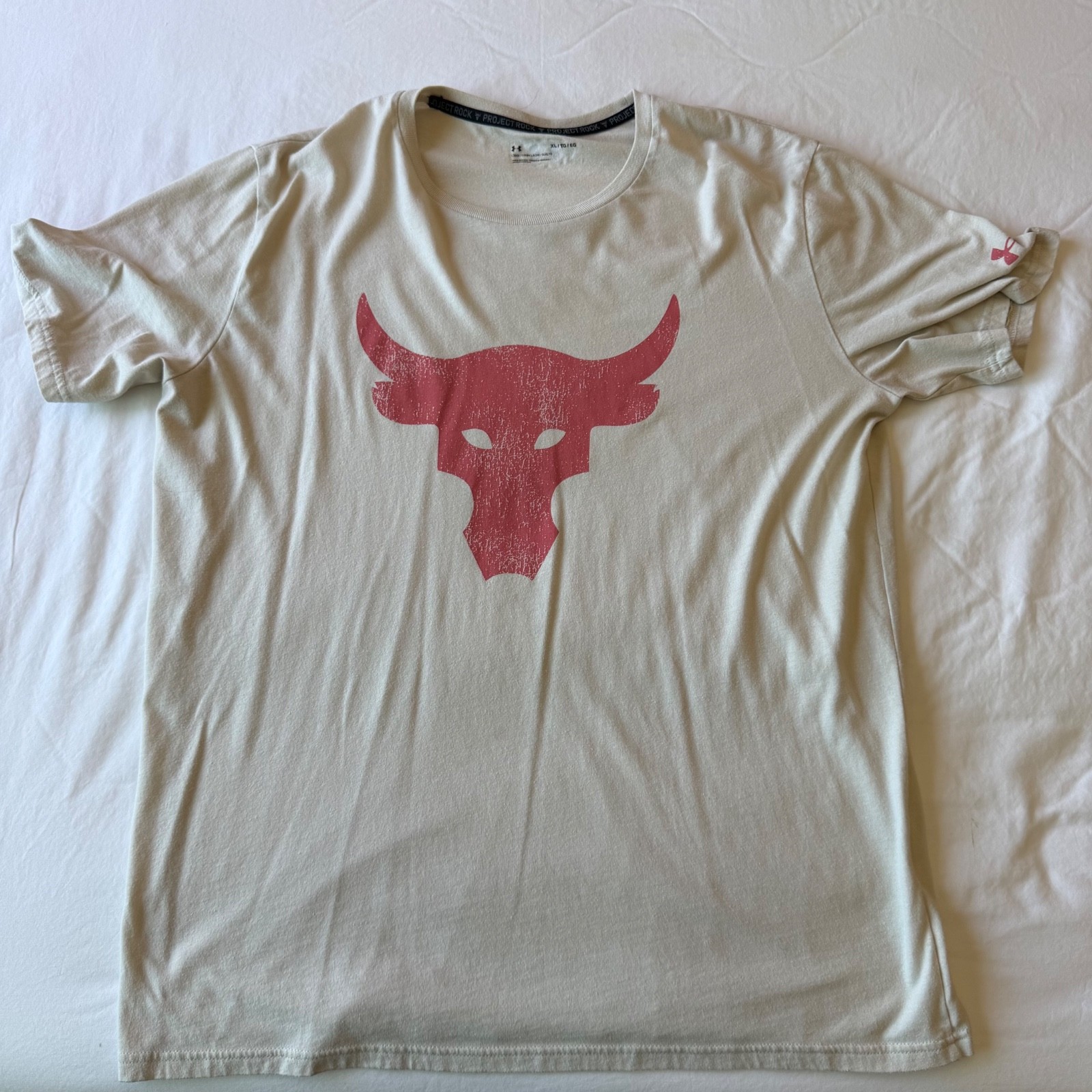 Under Armour UA Project Rock Brahma Bull Short Sleeve Shirt Size X-Large New