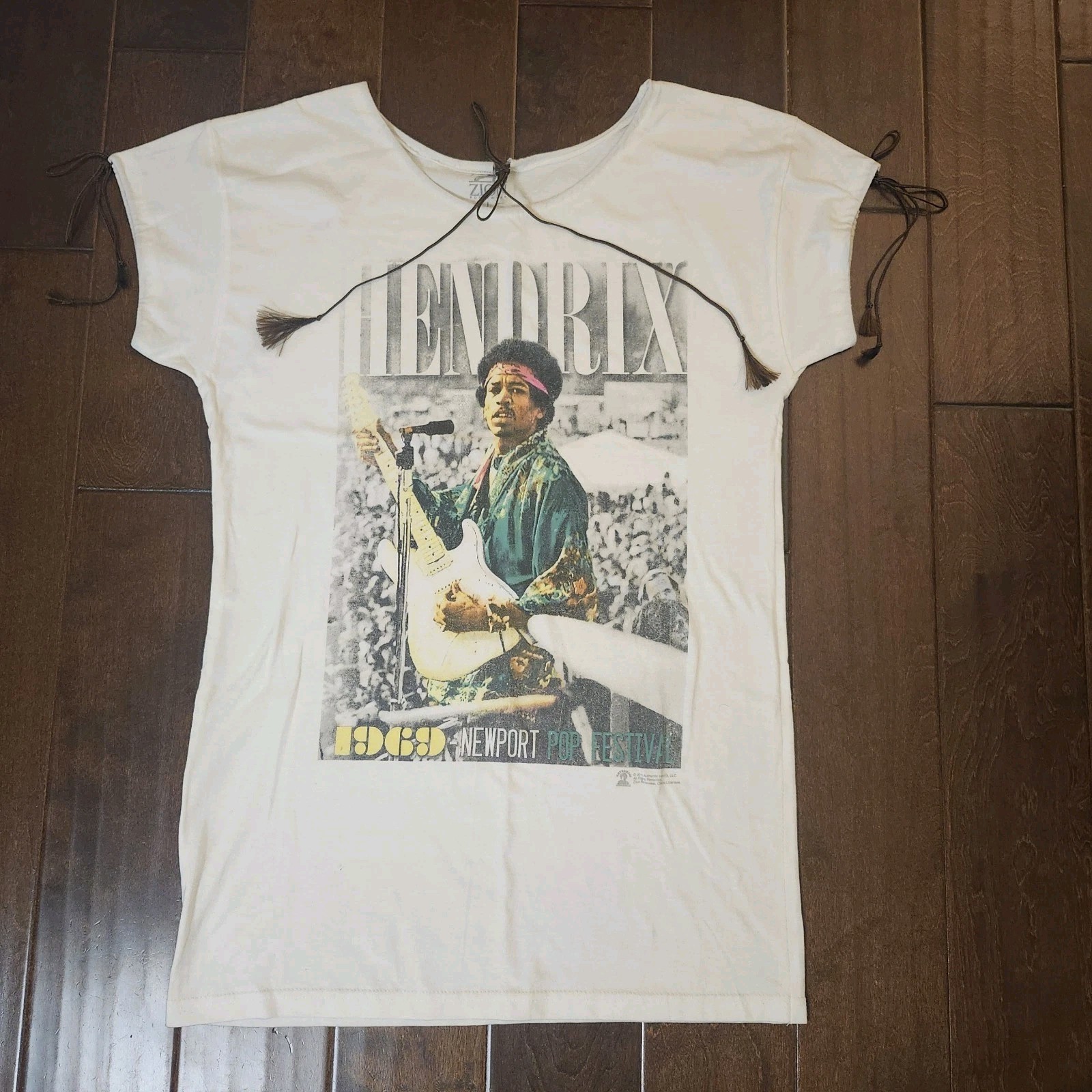 Zion Rootswear Jimi Hendrix 1969 Newport Pop Festival Graphic Tee T-shirt Size L