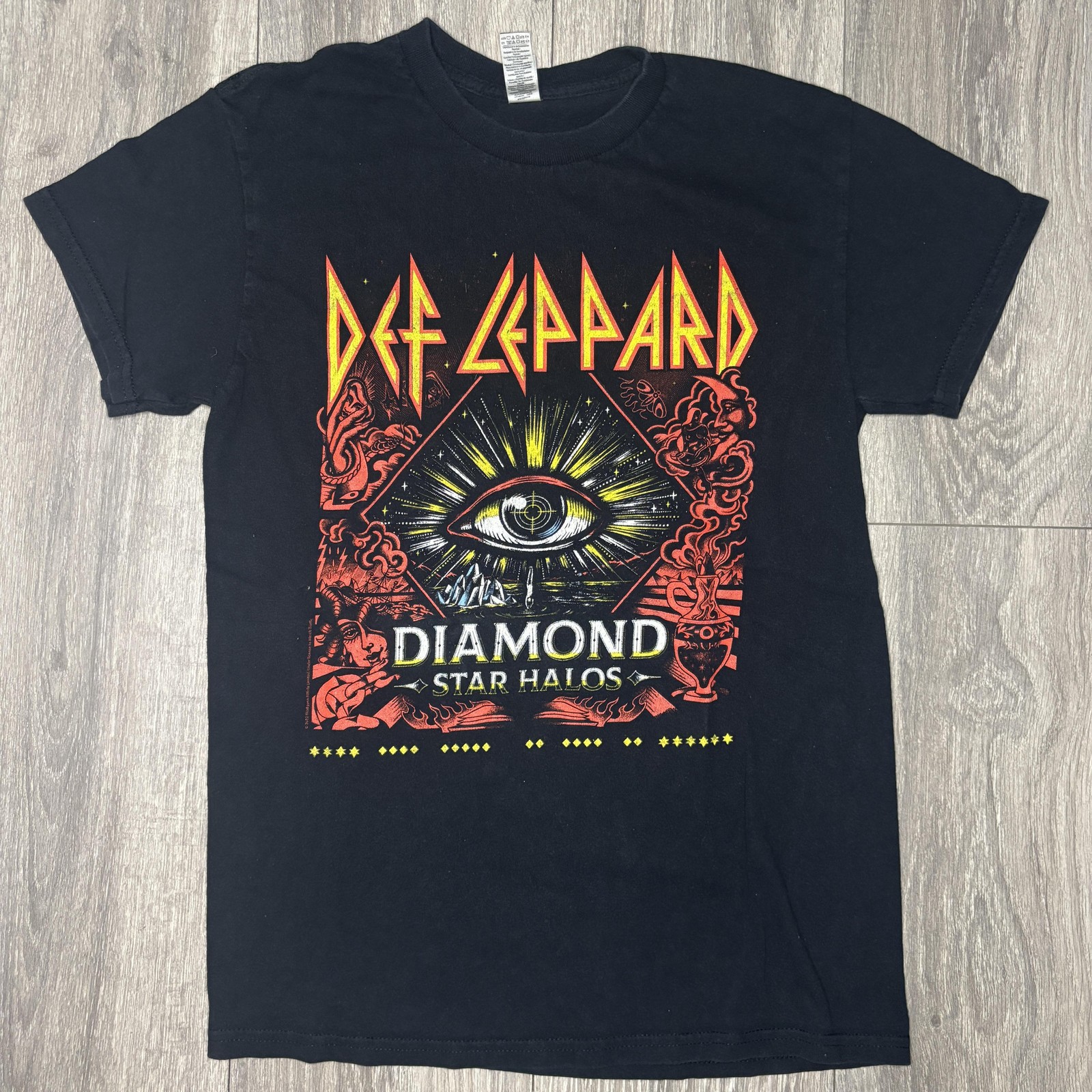 Def Leppard Shirt Mens Small Black Diamond Star Halos Tour 2022 Graphic Concert