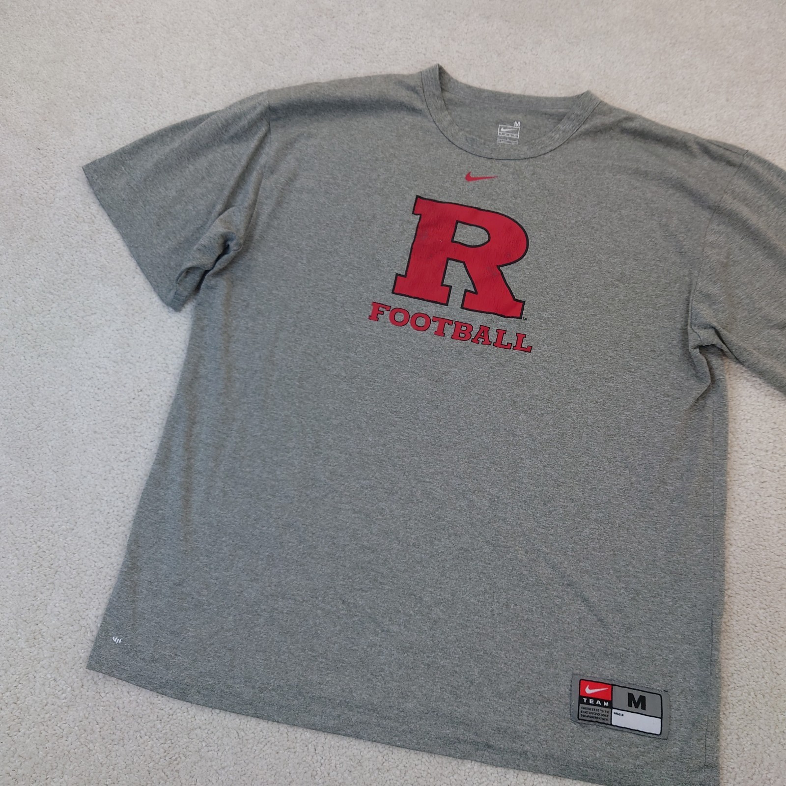 2000s Y2K Nike Team Rutgers University Football Scarlet Knights T Shirt Men&rsquo;s M