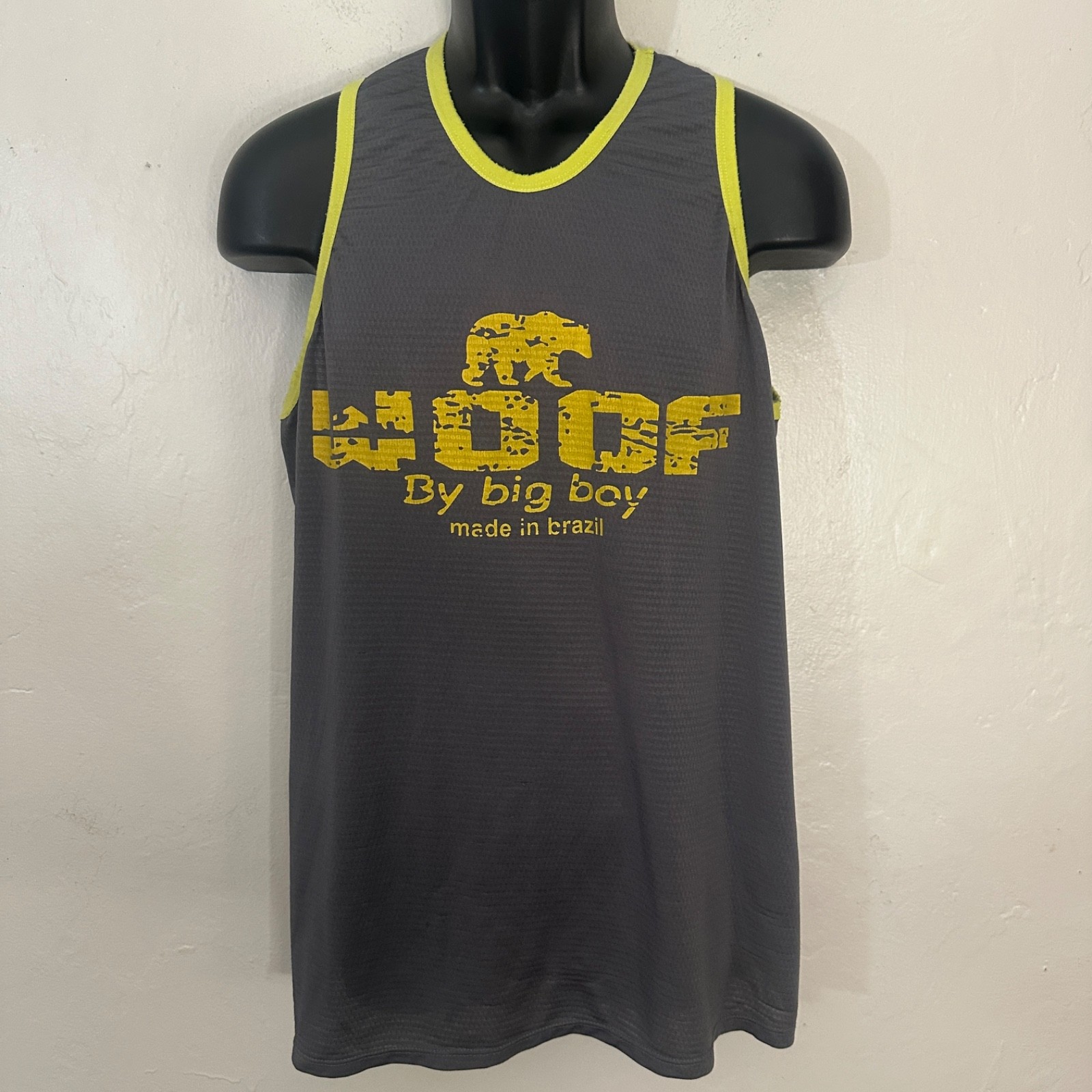 Big Boy Woof Tank Top XL Gently worn Poly blend no fabric tag 23&Prime; armpits
