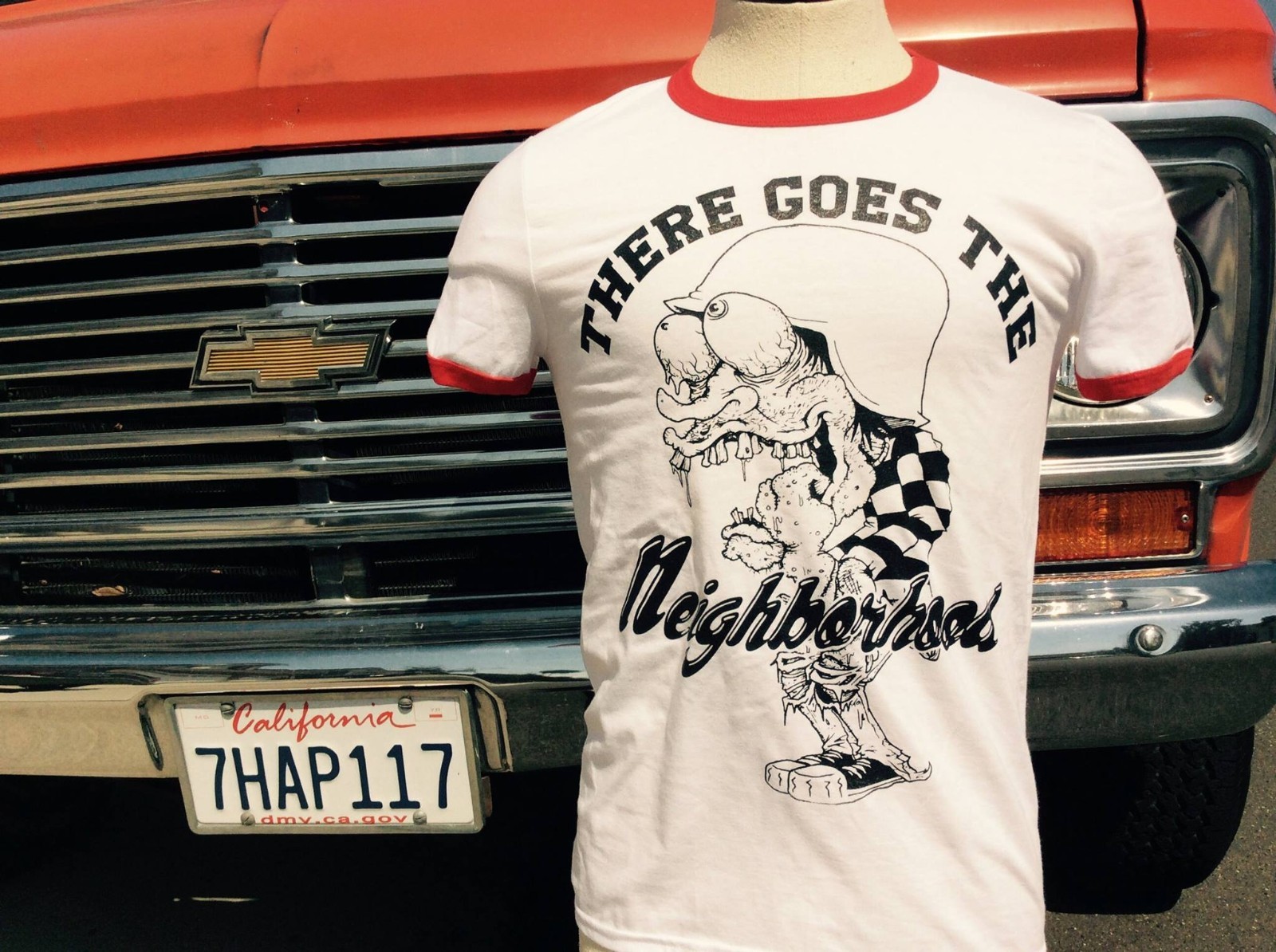 THERE GOES THE NEIGHBORHOOD RINGER T SHIRT biker punk metal patch jacket badge
