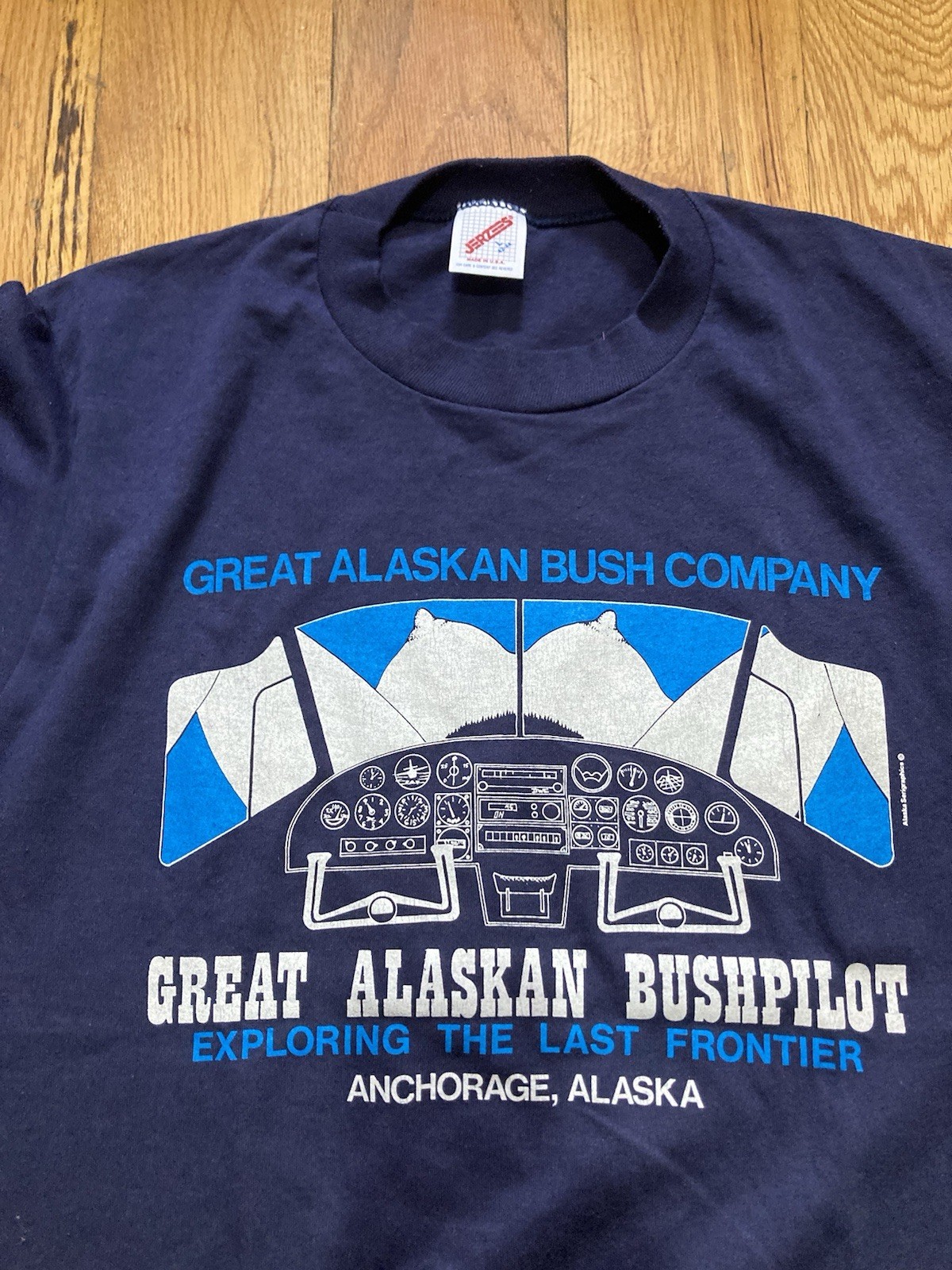 Men&rsquo;s Great Alaskan Bush Co Strip Club Cabaret Boobs Raunchy Shirt Large 80s