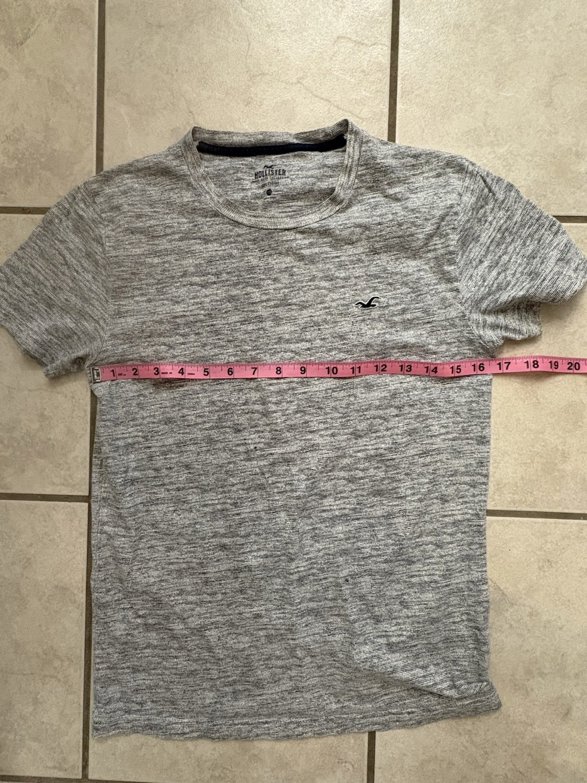 Hollister Must Have Collection T-Shirt Crew Neck Short Sleeve XXS Gray