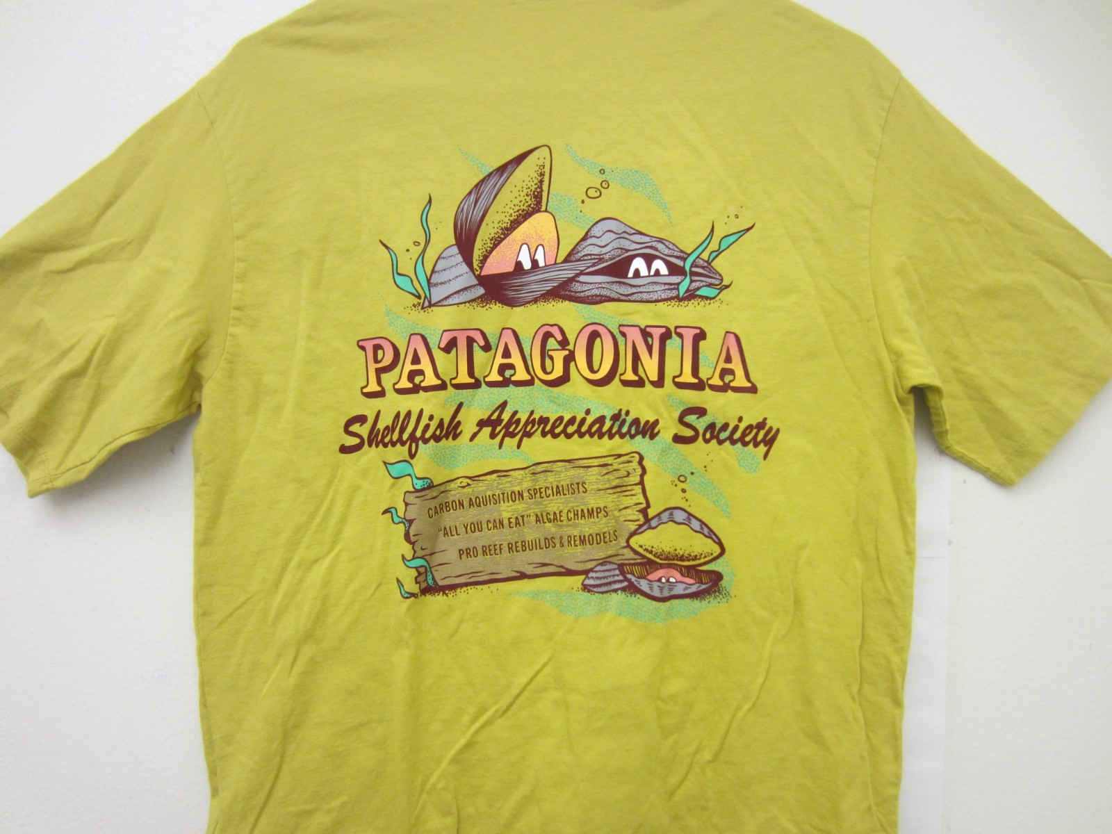 New $45 Patagonia 37801 Aquatic Action Organic T-shirt, Shellfish Society, S