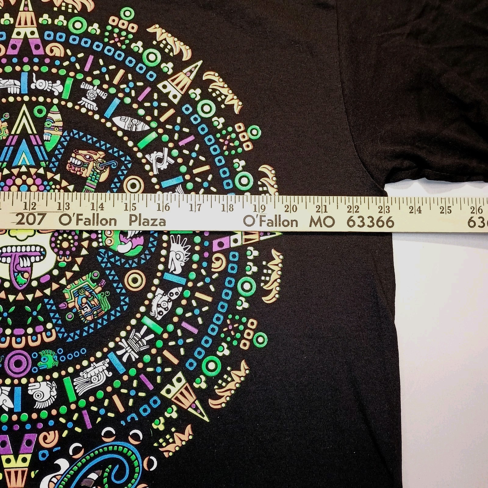 Yazbek Graphic Aztec Calendar Tee Shirt Puerto Vallarta Mexico Men’s Size XL