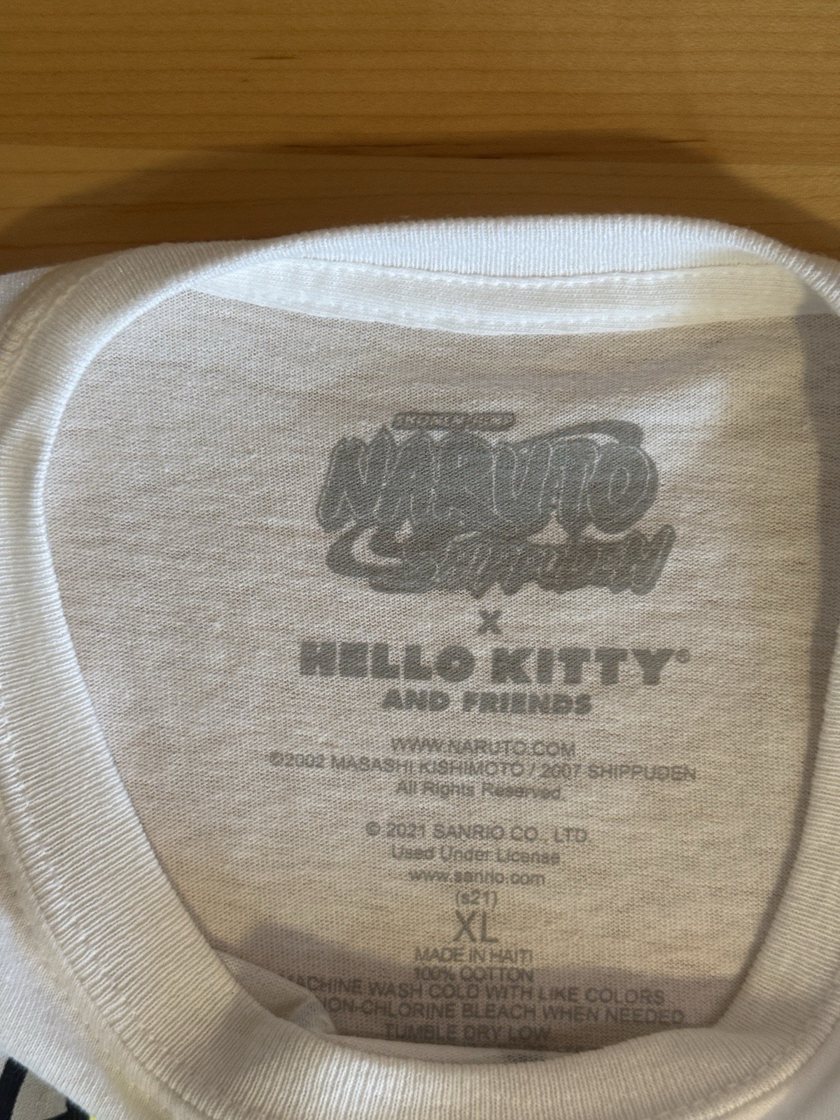 Naruto Shippuden x Hello Kitty Graphic Tee White NWOT Anime Manga Sanrio Rare S