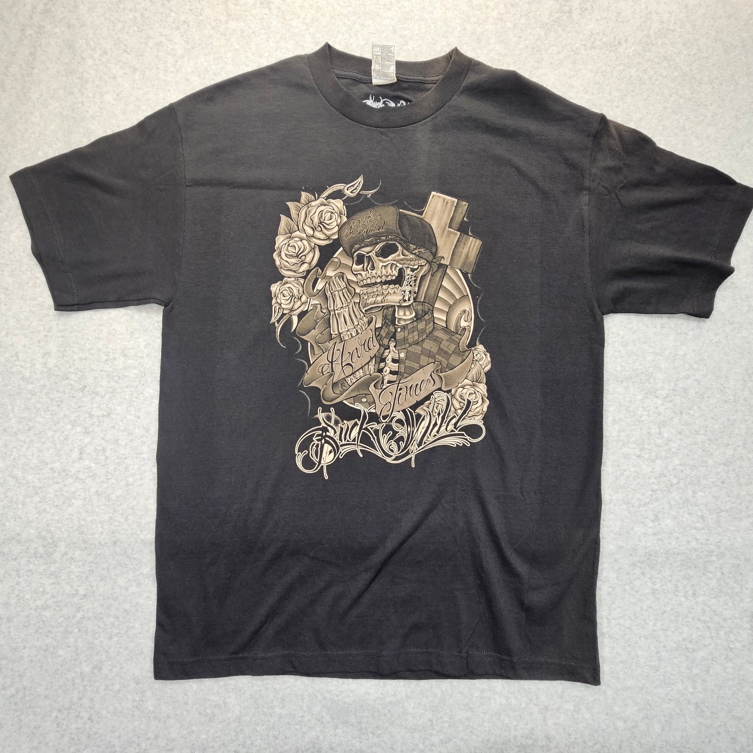 Buck Wild Men&rsquo;s Black Large Graphic Skull T-Shirt Cotton