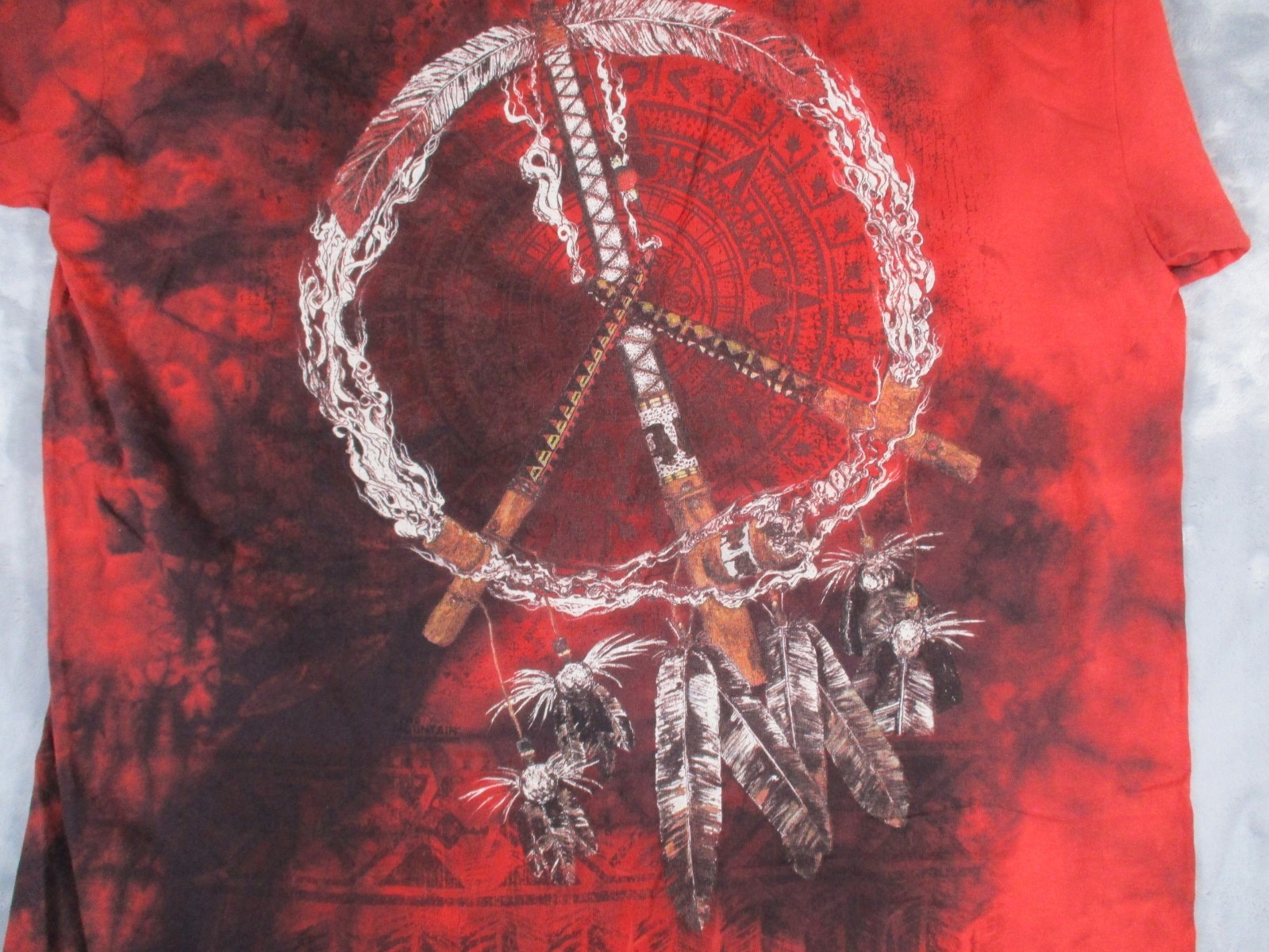 The Mountain Tie Dye Peace Sign Red Dreamcatcher Graphic Y2K T-Shirt Men&rsquo;s XL