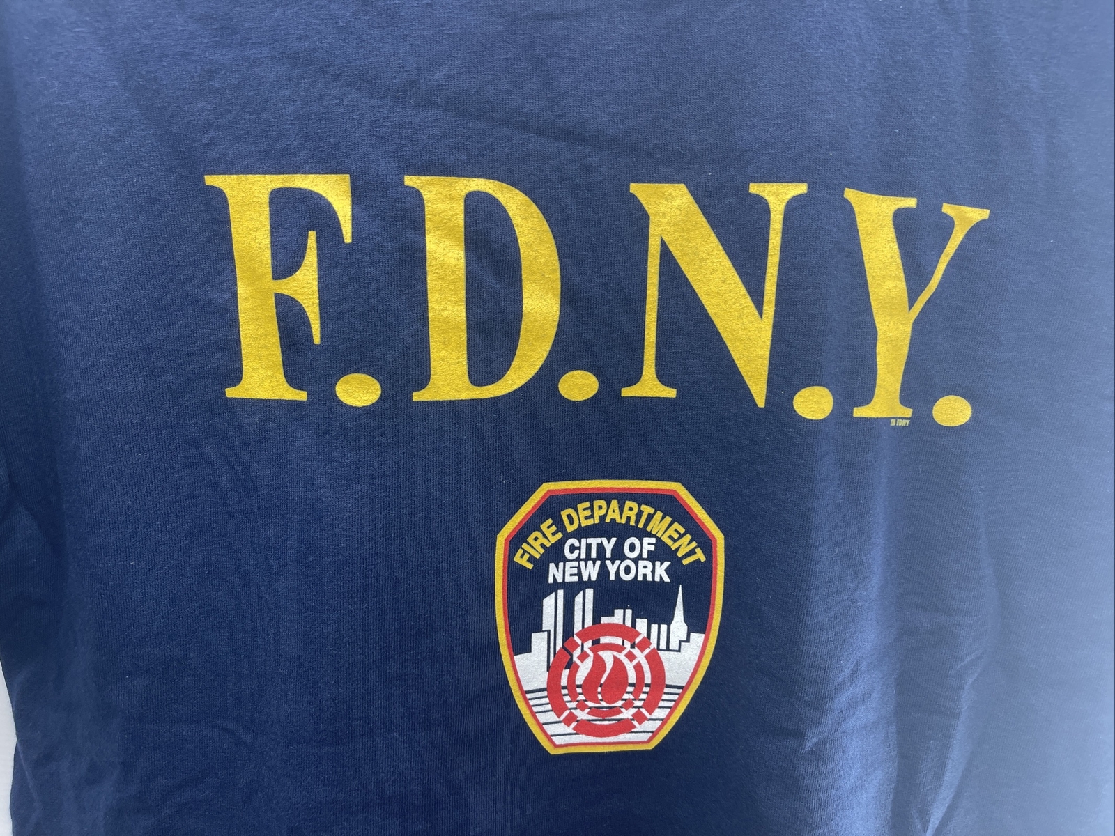 Delta TShirt Mens Sz XL Navy With Yellow FDNY New York Fire Dept LOGO New