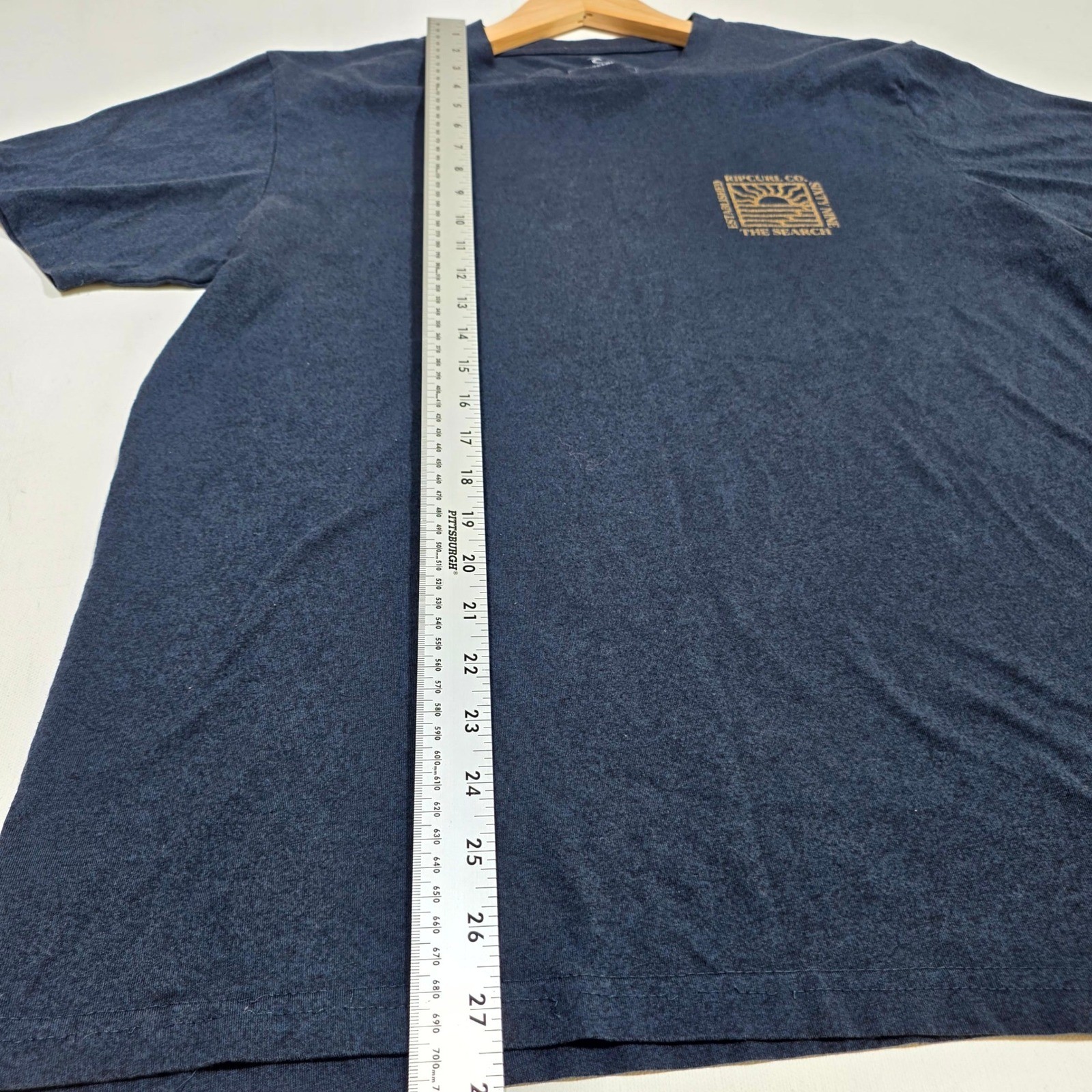 Rip Curl T-Shirt Mens Large Navy Blue Relaxed Fit Graphic The Search Surf Tee