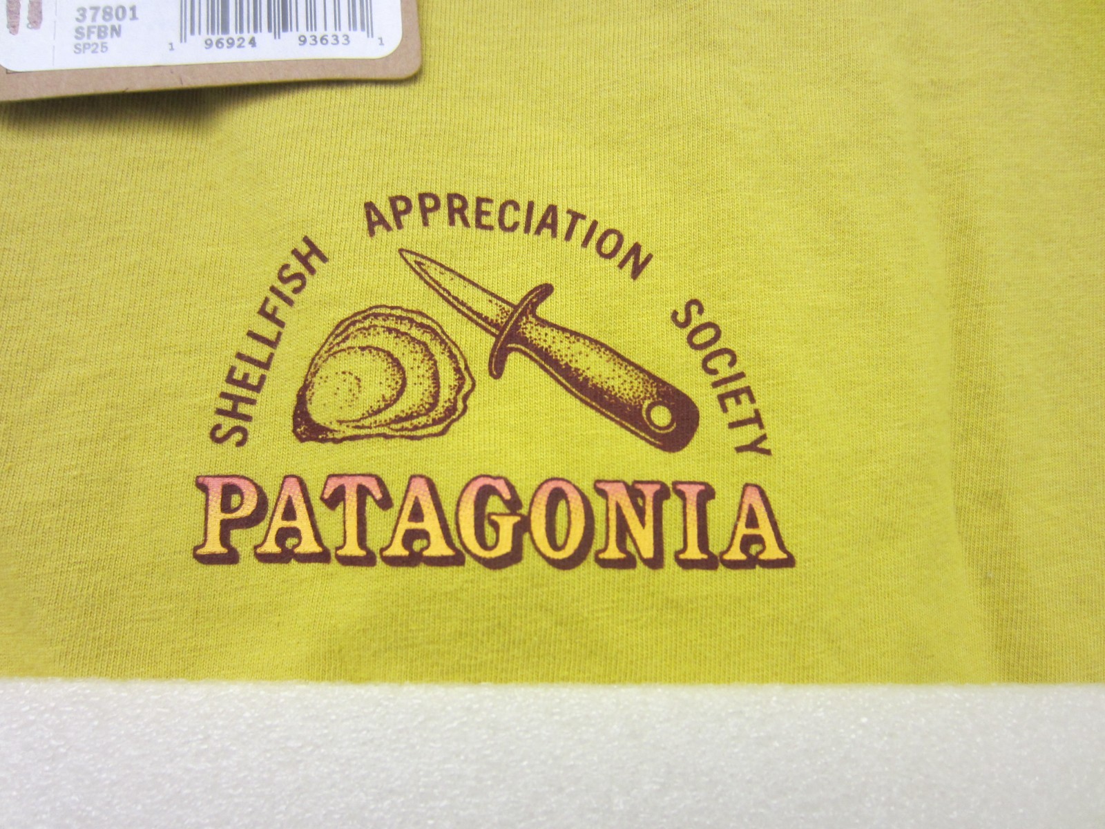 New $45 Patagonia 37801 Aquatic Action Organic T-shirt, Shellfish Society, S