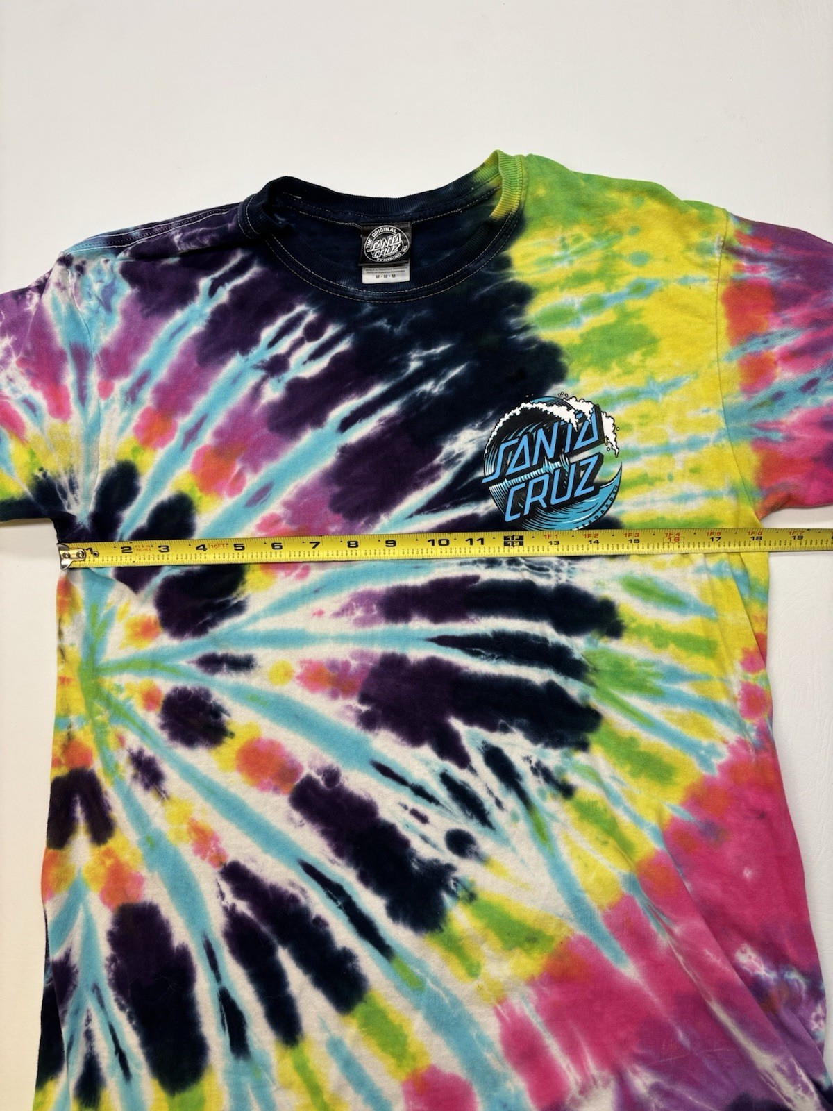 Santa Cruz multicoloured tie-dye t-shirt Men’s Size M