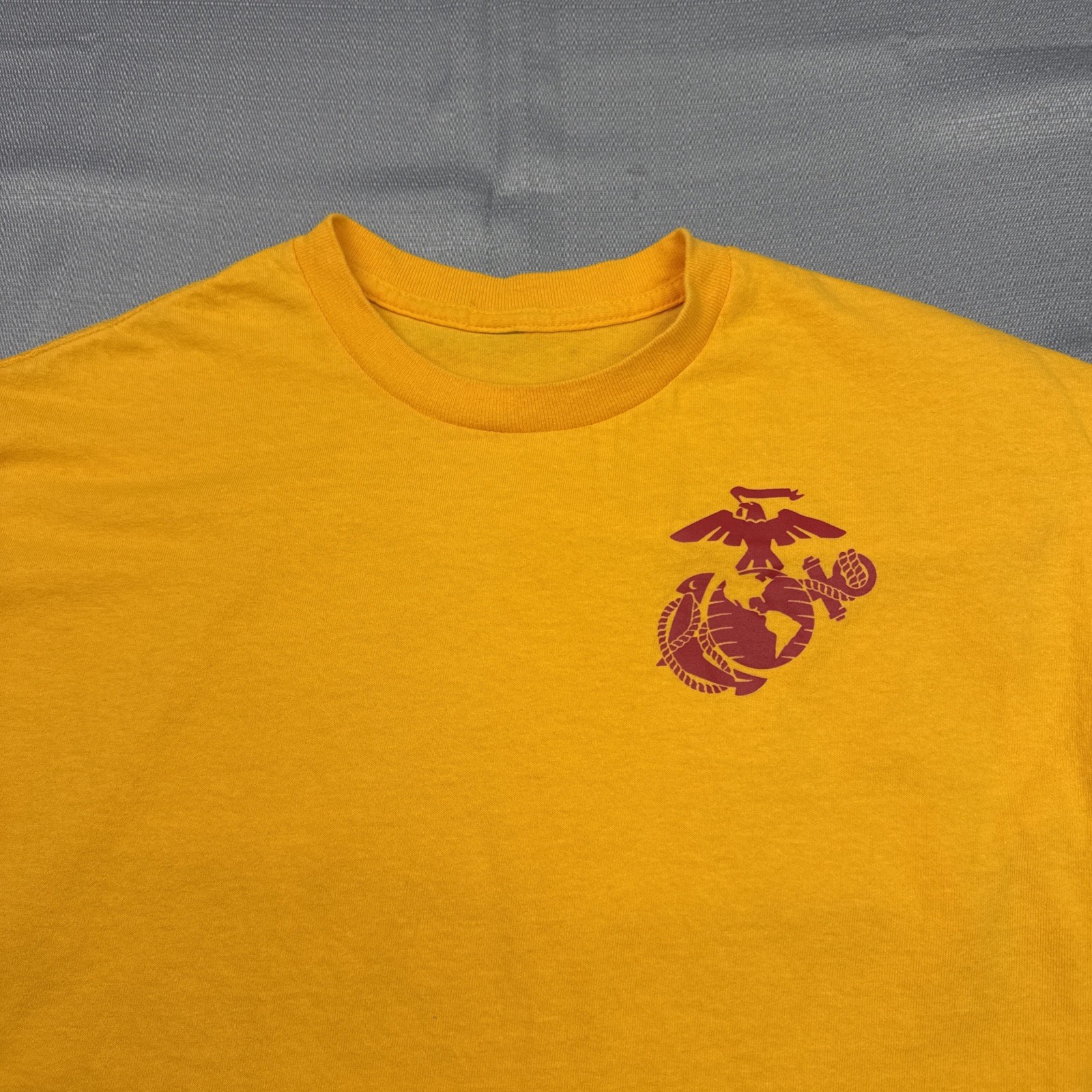 Vintage Mens US Marine Corps Graphic Logo T Shirt Sz S Yellow