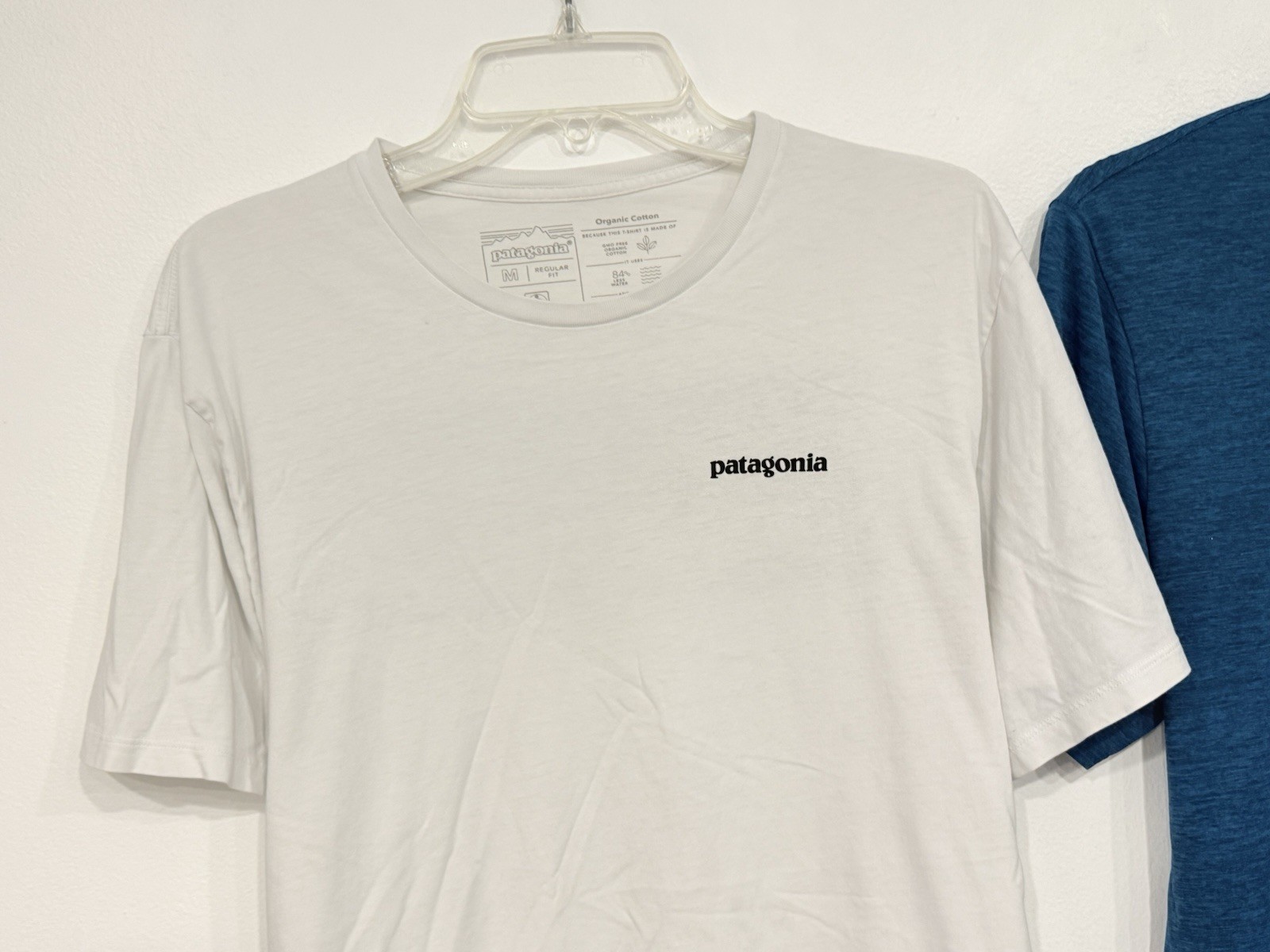 Lot 2 Patagonia Men&rsquo;s Shirt Size Medium Capilene Cool P-6 Logo Organic T-Shirt