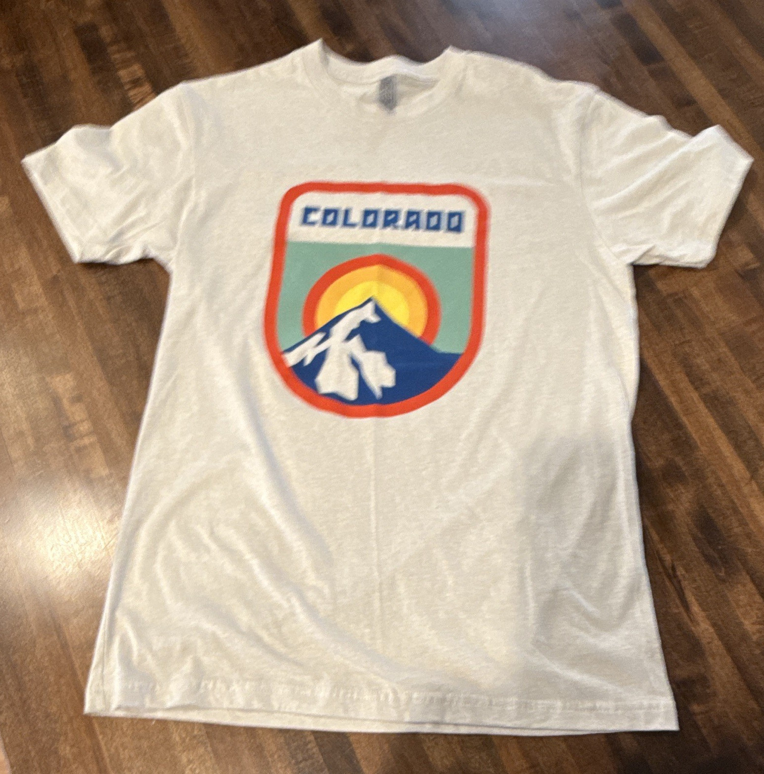 Next Level Apparel Men&rsquo;s White Colorado Graphic Logo Knit Crew Neck T-Shirt S