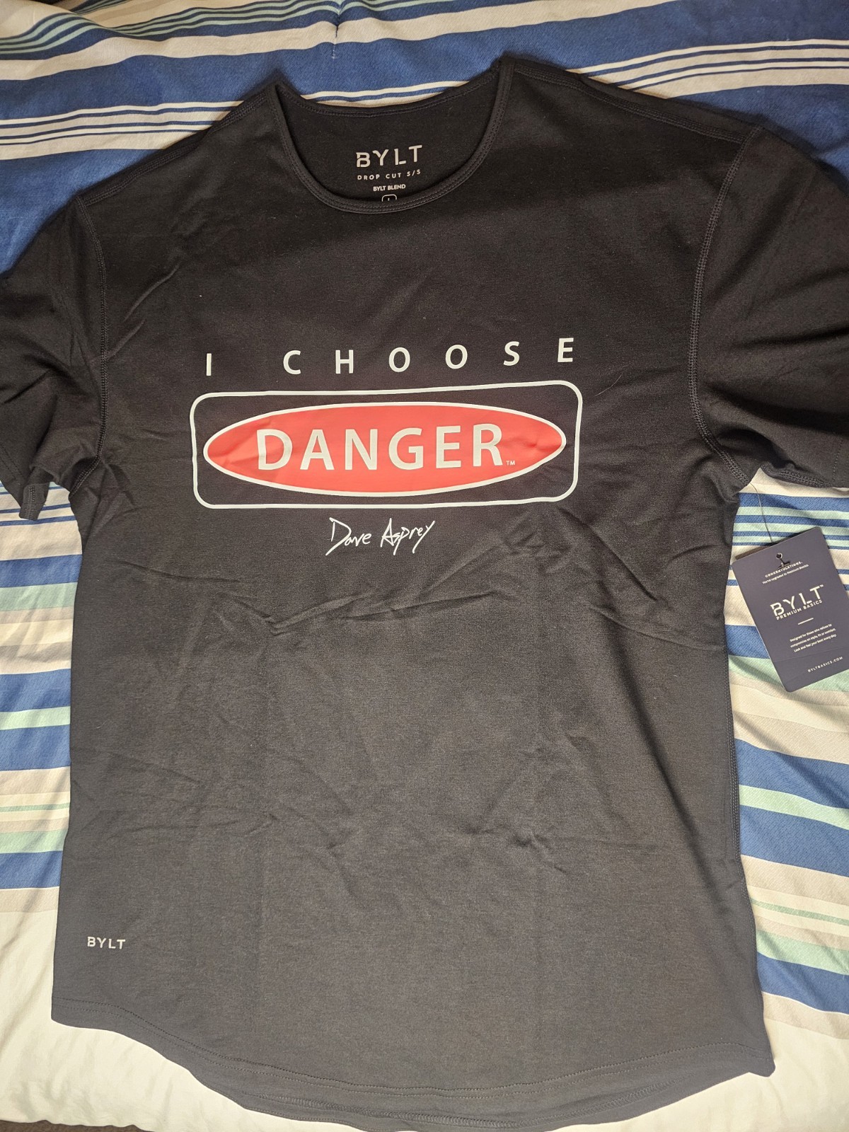 BYLT Shirt Mens LARGE black Premium Basics Tee T-Shirt « I CHOOSE DANGER »