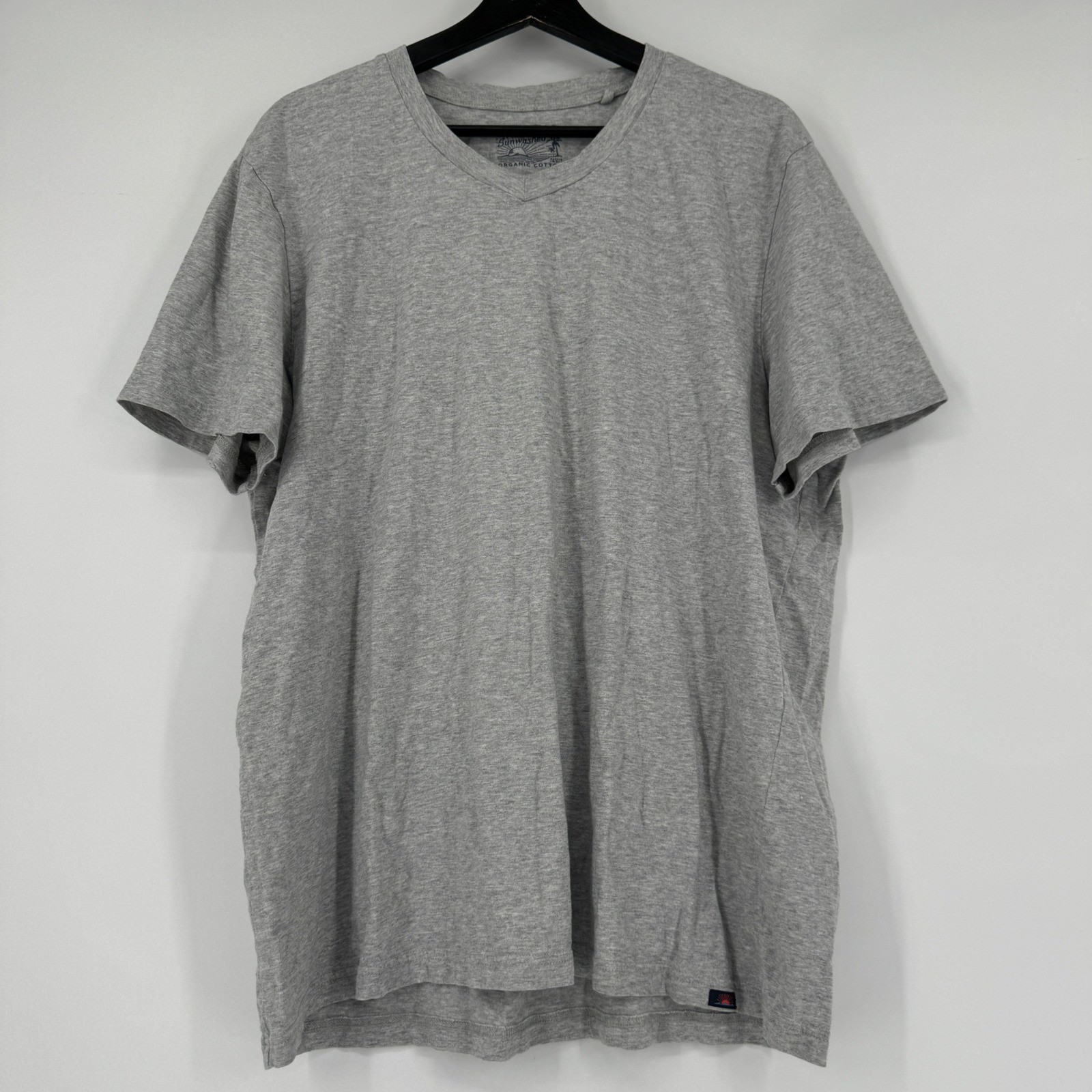 Faherty Sunwashed Organic Cotton V-Neck T-Shirt Gray Mens XL Short Sleeve