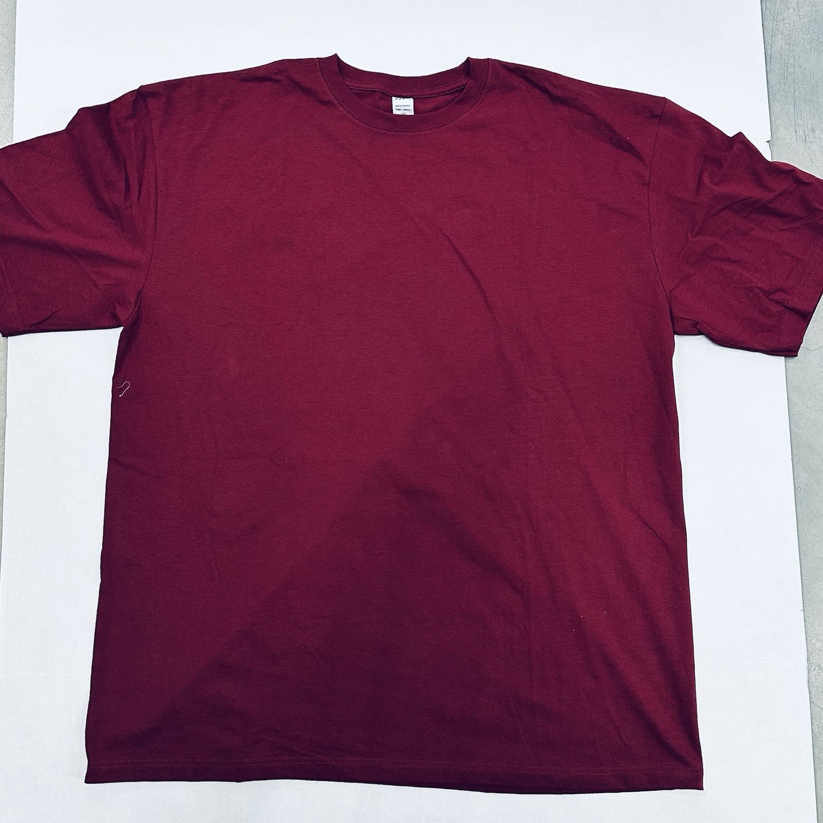 Men’s Size 4XL IBS Brand T-shirt. Dark Red, Short Sleeve, Plain