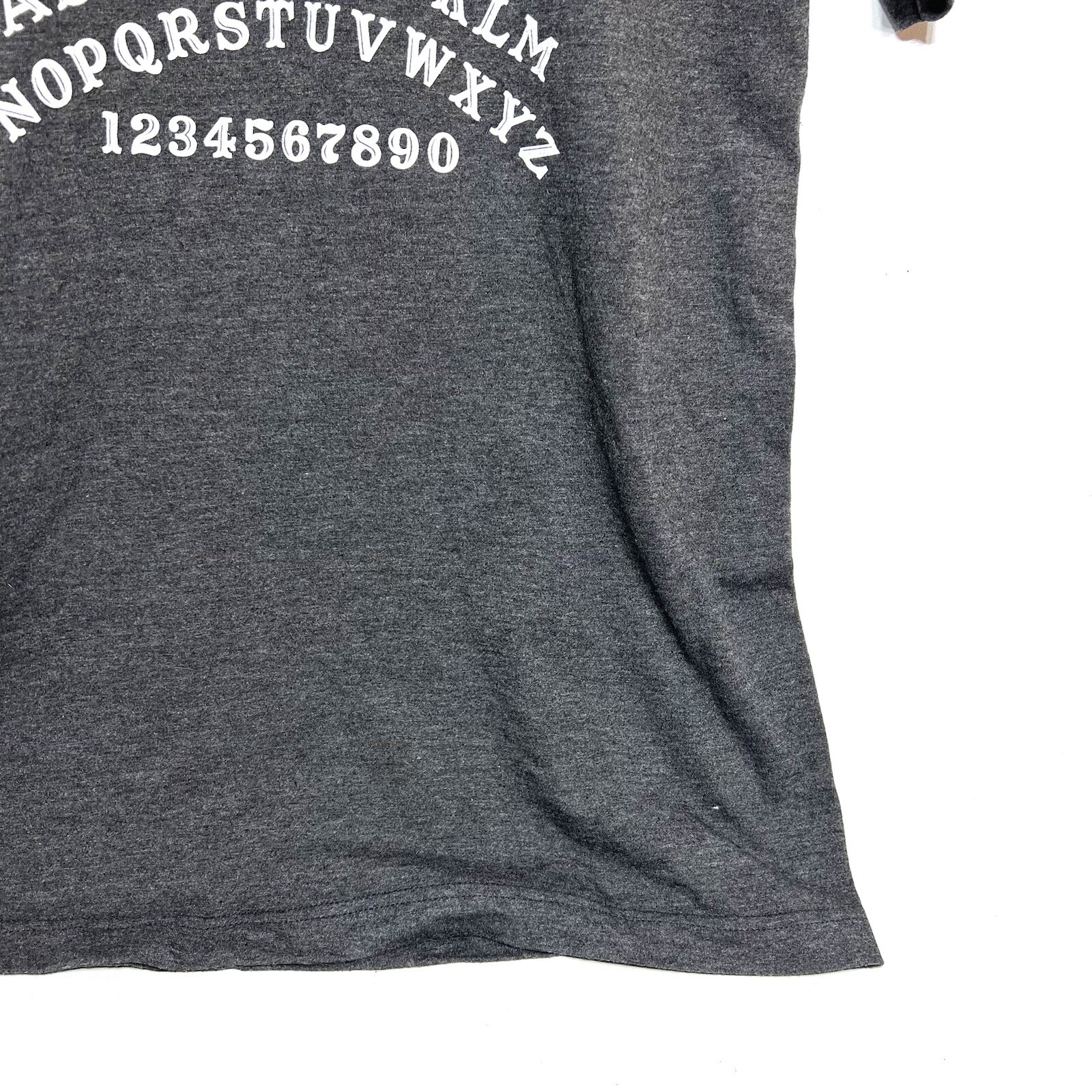 OUIJA Board Graphic T Shirt Men’s S￼ize Medium Charcoal Grey