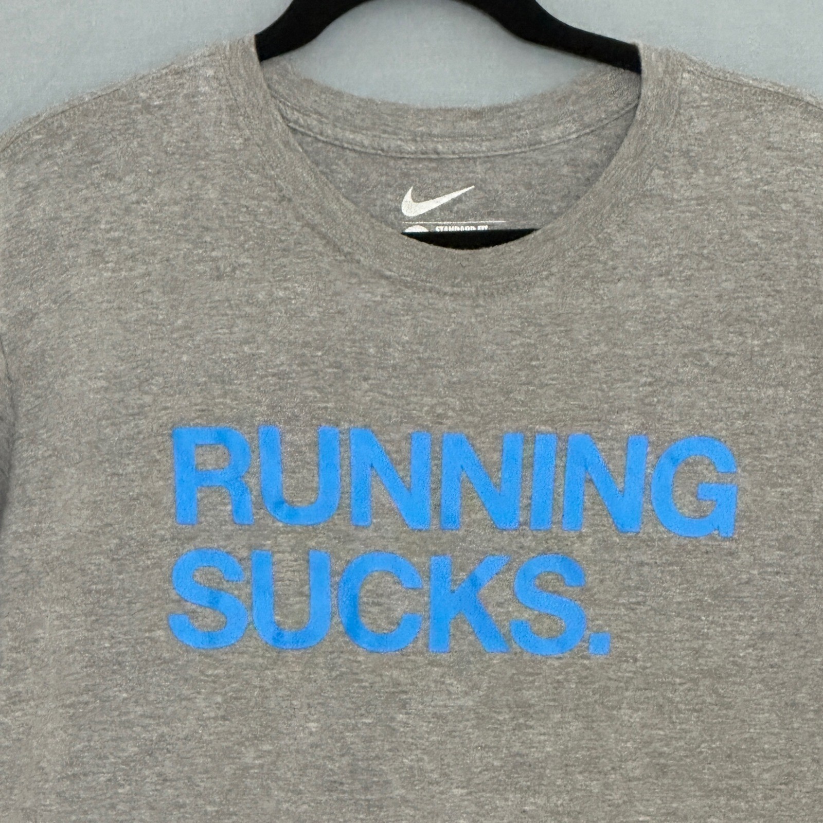 Nike Running Sucks Graphic T-Shirt Mens XL Gray Sun Faded Sarcastic Gym Tee