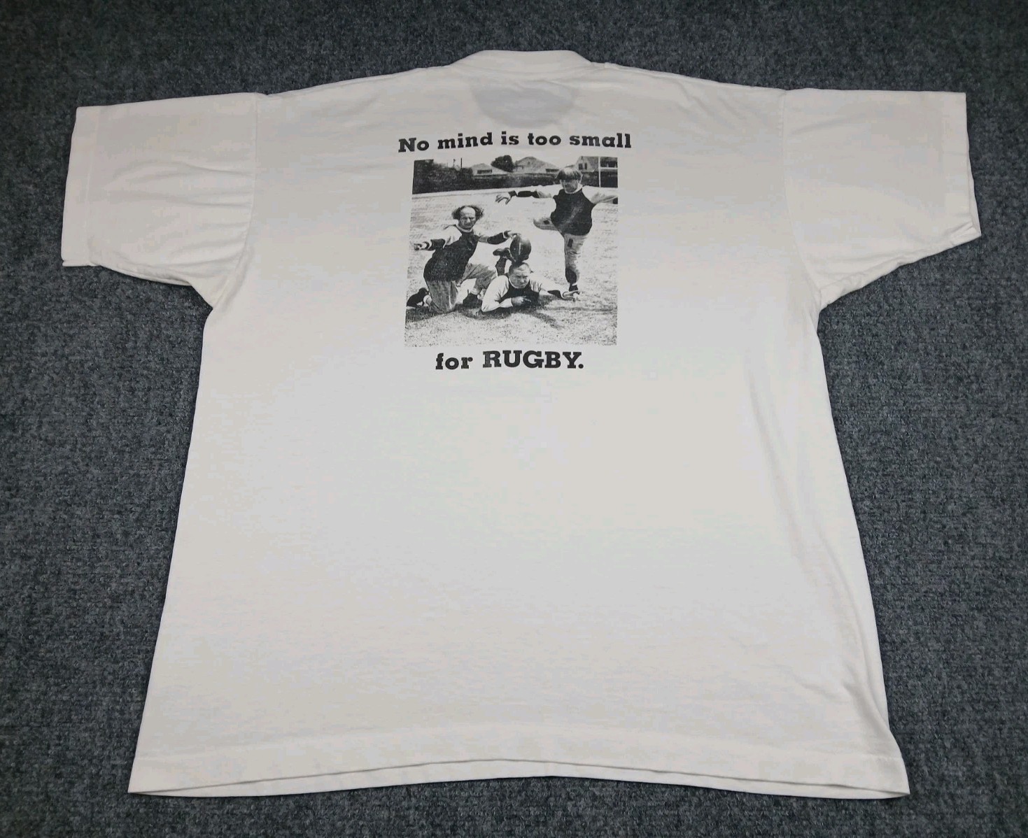 Vintage The Three Stooges No Mind Is Too Small For Rugby Mens T Shirt Size XL