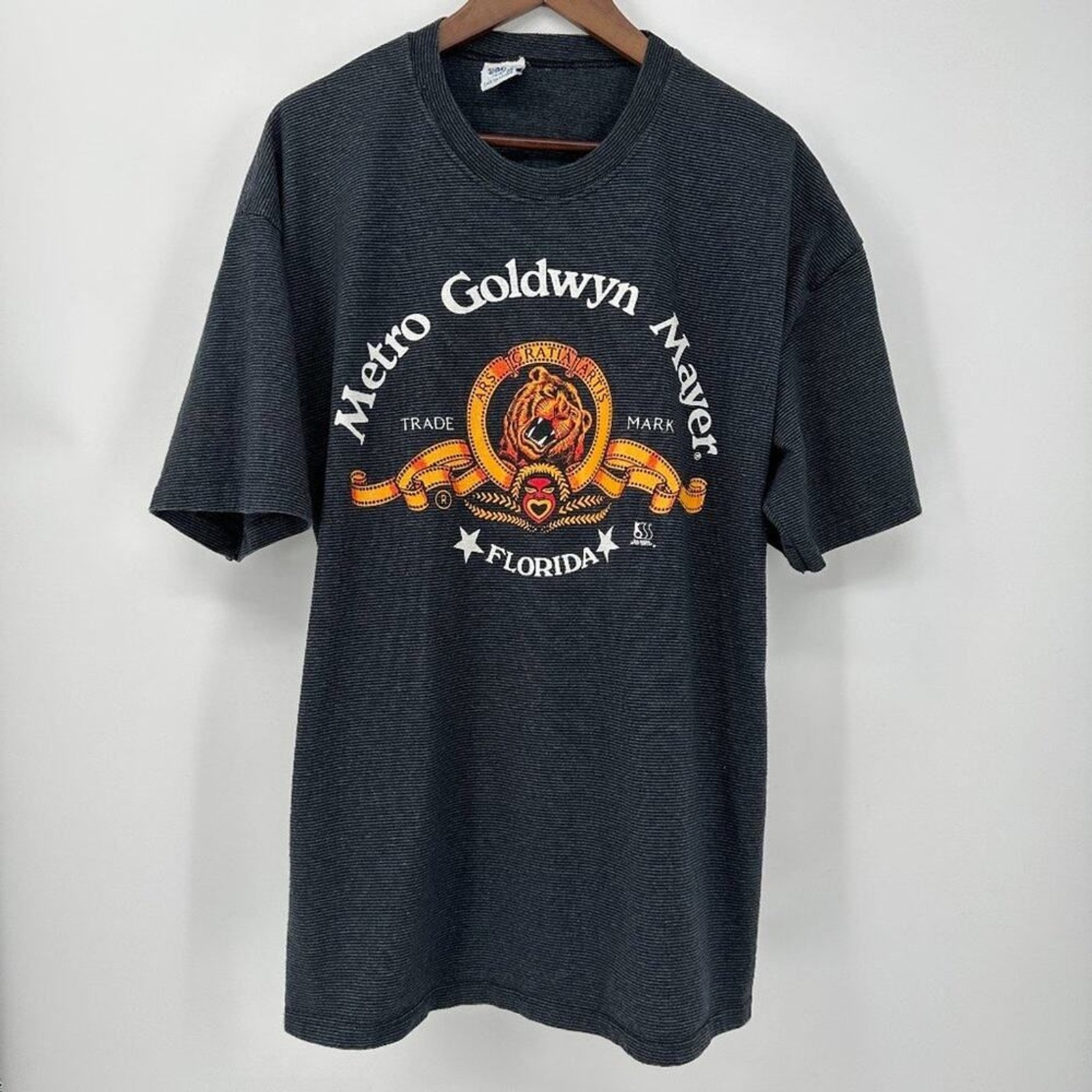 SALE!!! Vintage 90&rsquo;s Metro Goldwyn Mayer MGM Lion Single Stitch T-shirt Size XL