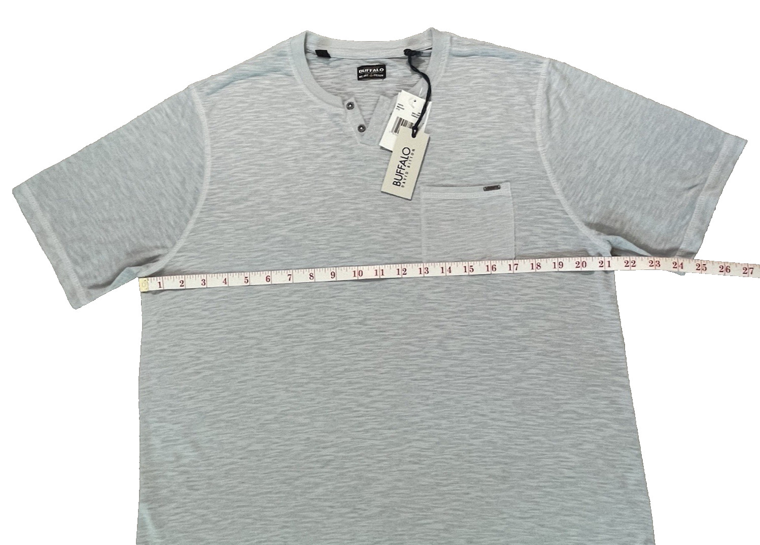 NWT Men’s Sz L Light Gray Henley Short Sleeve Pocket TShirt Buffalo David Bitton