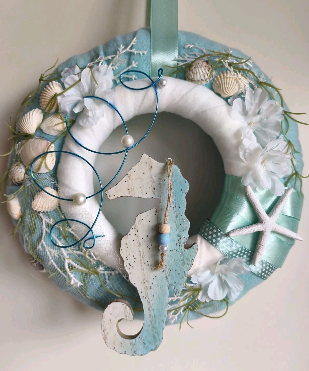 Door Wreath Turquoise Blue Seahorse Spring Summer Holiday Lake Seashell Retired