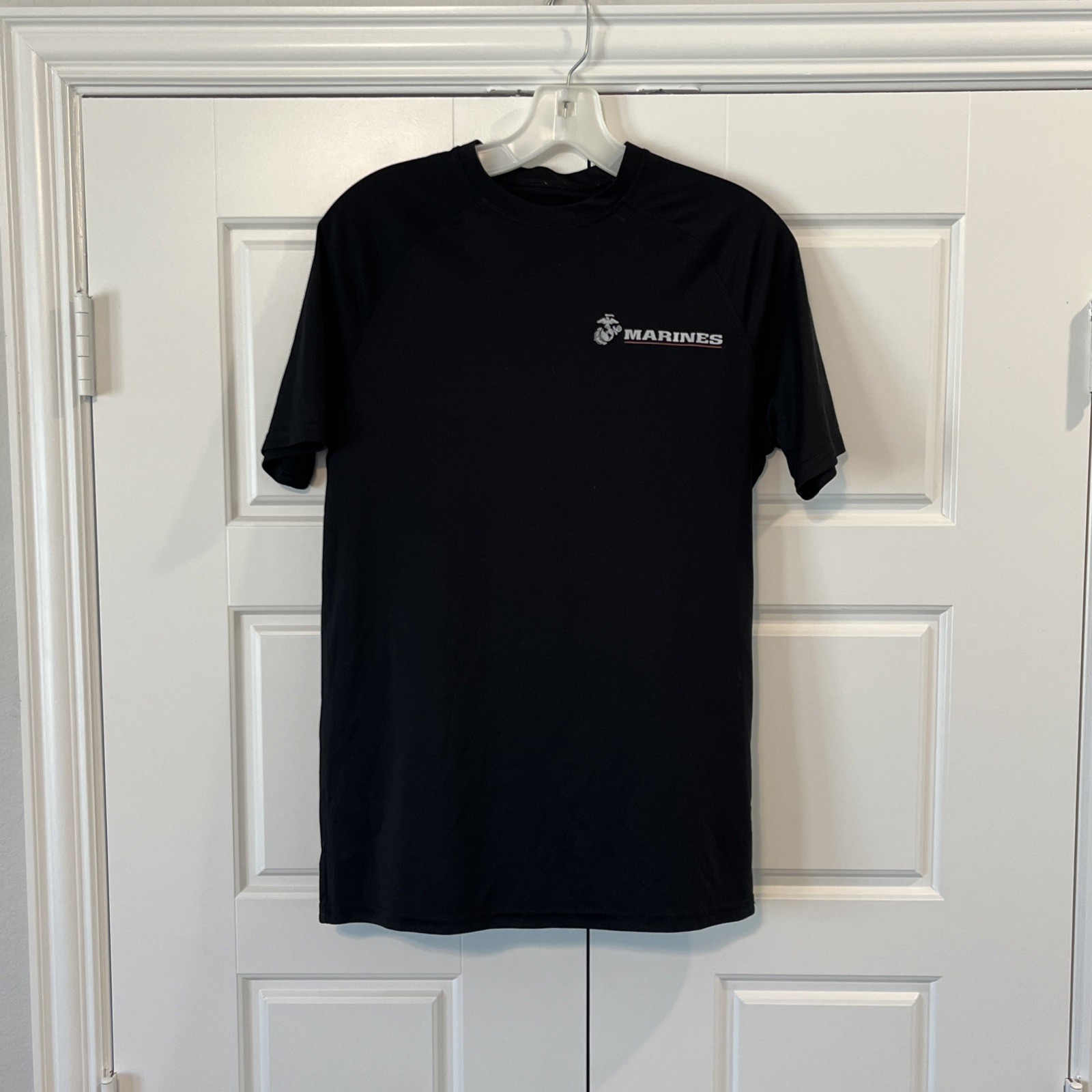 US Marines Shirt Men Size Small Black Short Sleeve Military Graphic Quote