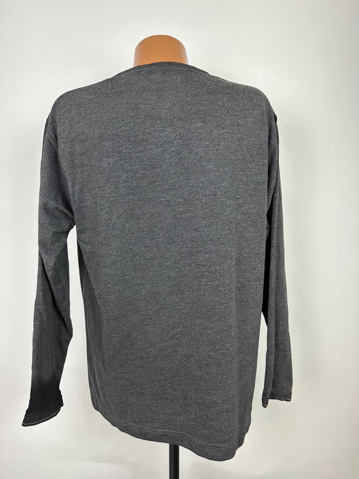 Vintage 90s V-Neck Shirt Men Large Minimal Gray Heavy Rayon Blend Robert Stock