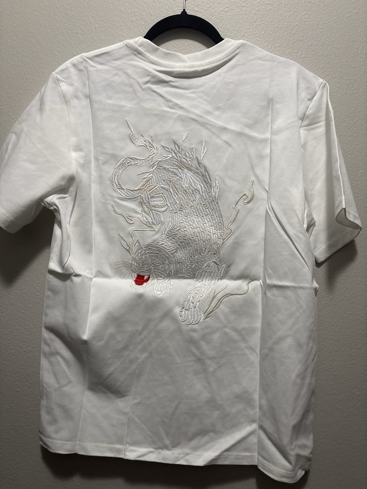 NWT NIEPCE White Tiger Embroidered T-Shirt White M Japanese Streetwear KH-802