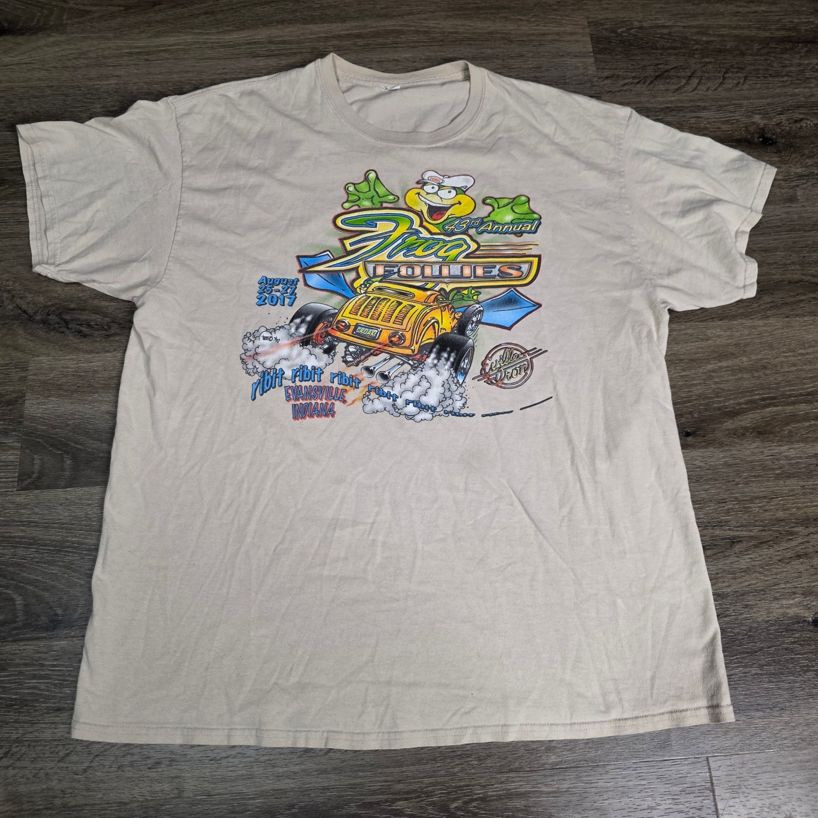 Gildan Mens XL T-Shirt Tan Frog Follies 2017 Car Show Graphic Hot Rod Ribit