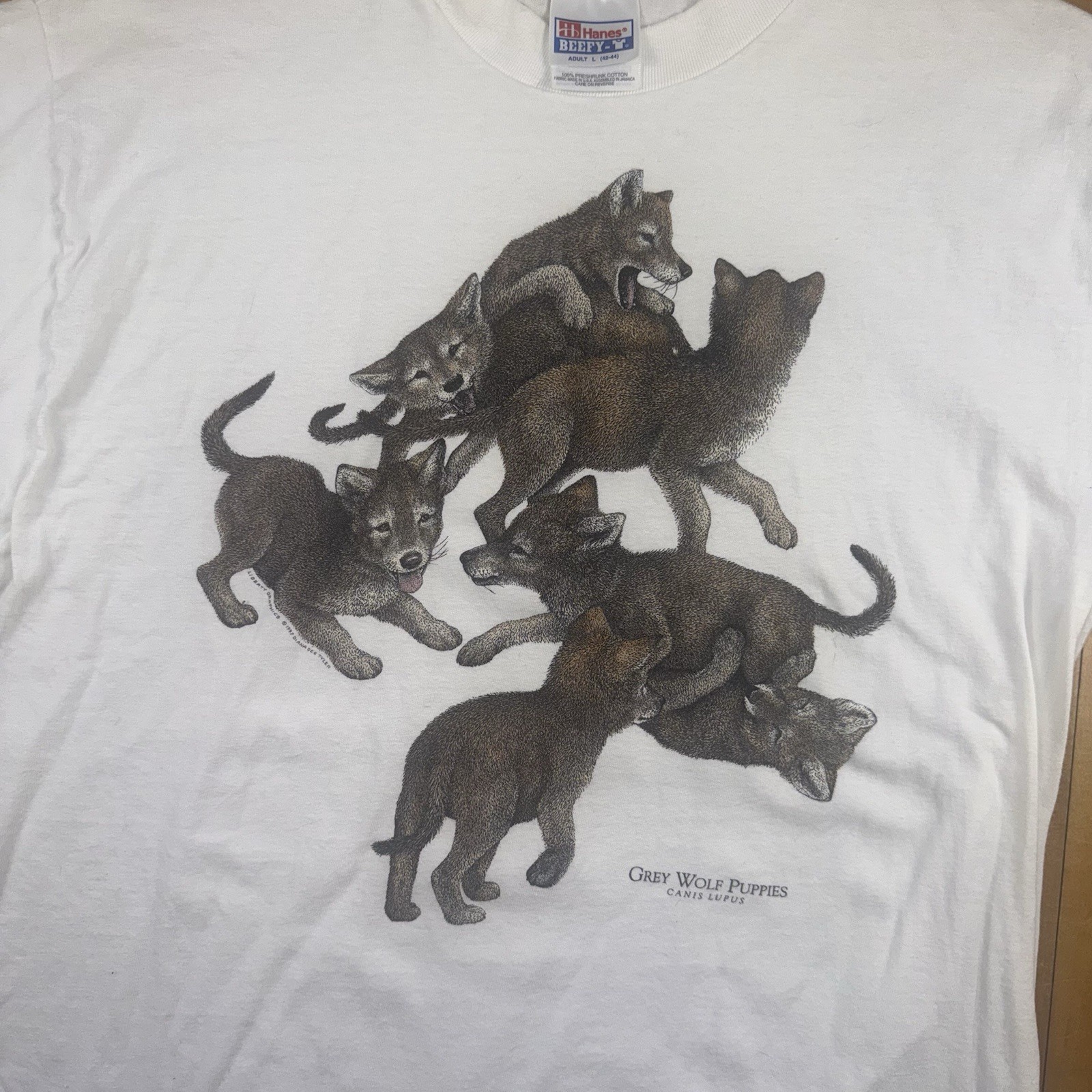 Vintage Hanes Beefy T Grey Wolf Puppies Wildlife Graphic T Shirt White Adult L