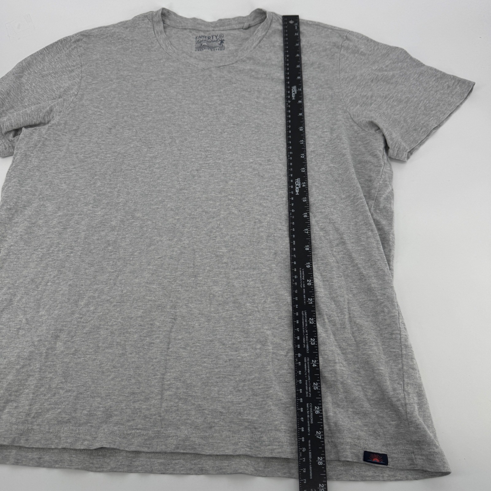 Faherty Sunwashed Organic Cotton V-Neck T-Shirt Gray Mens XL Short Sleeve