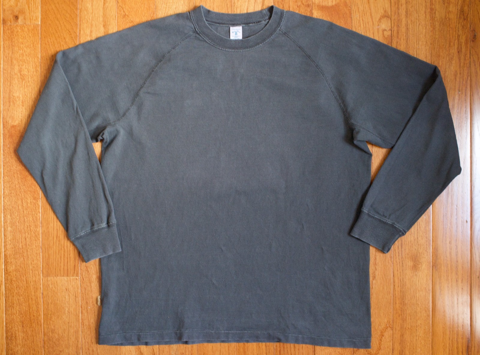 VELVA SHEEN Black Raglan Long Sleeve Garment Dyed T-Shirt Sz L MADE IN USA
