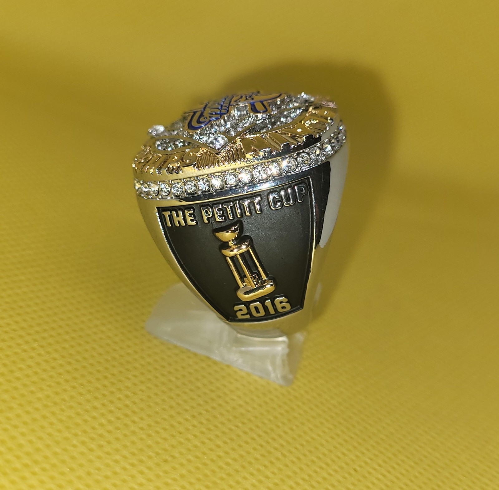 2016 Savannah Bananas Championship Ring – Size 12 – Salesman Sample