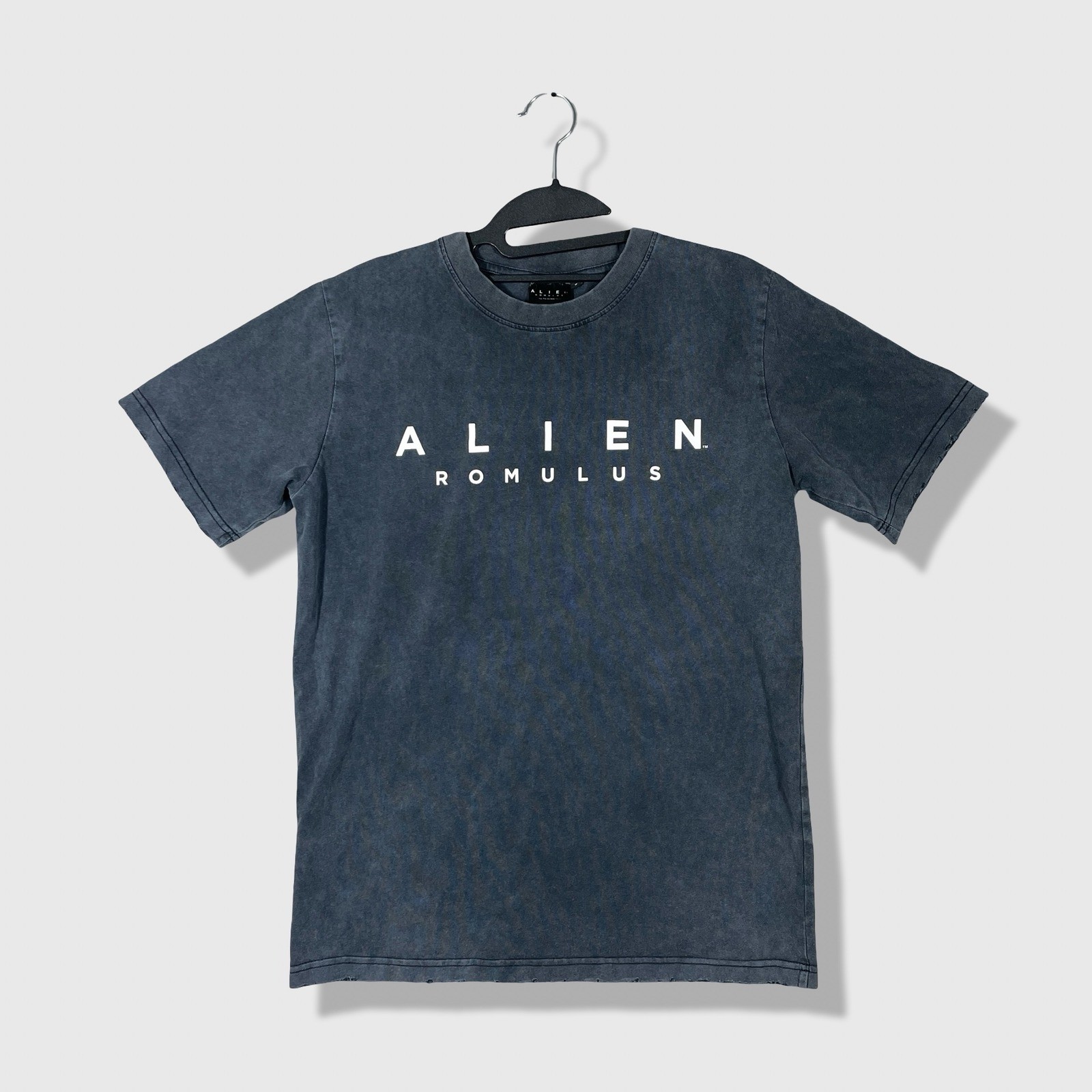 Alien Romulus T Shirt Mens Small Gray Acid Wash Movie Promo Graphic Tee