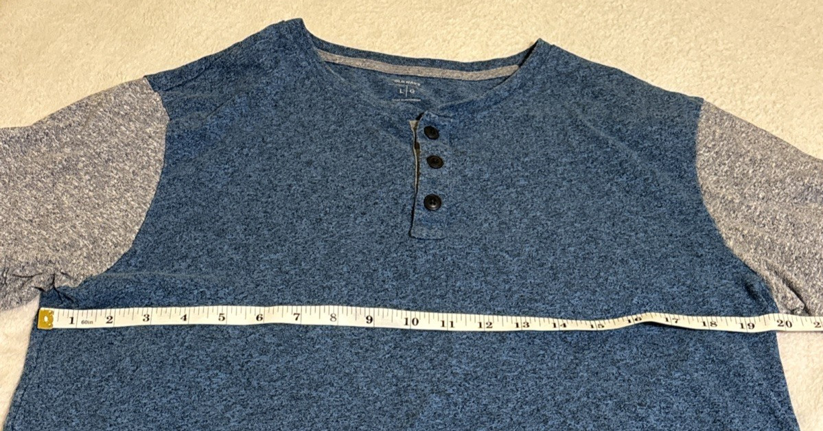 Men’s Old Navy Blue and Grey Short Sleeve Henley Button Shirt