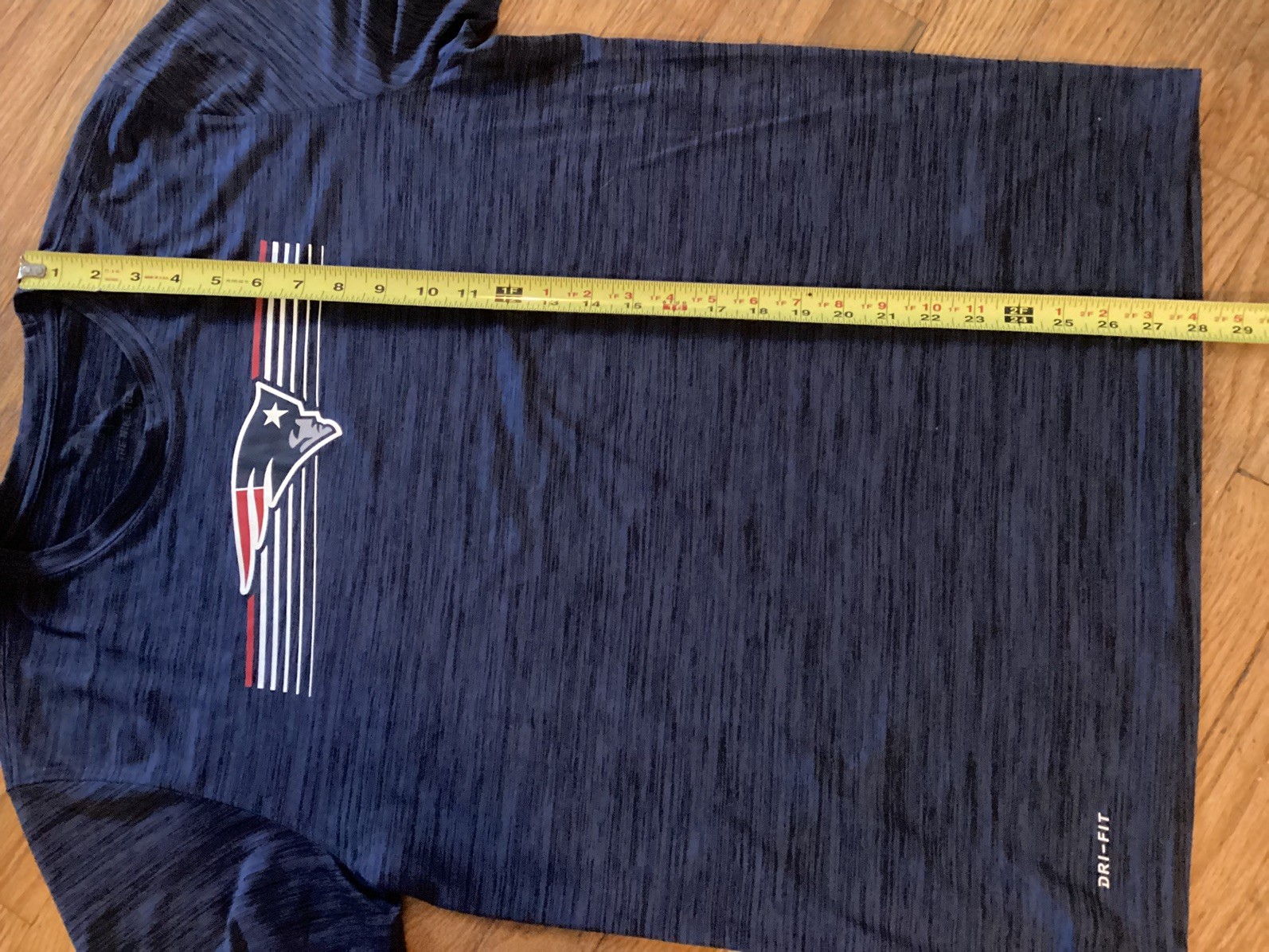 Men&rsquo;s Patriots The Nike Tee T-shirt Dri Fit NFL On Field Apparel XL short Sleeve